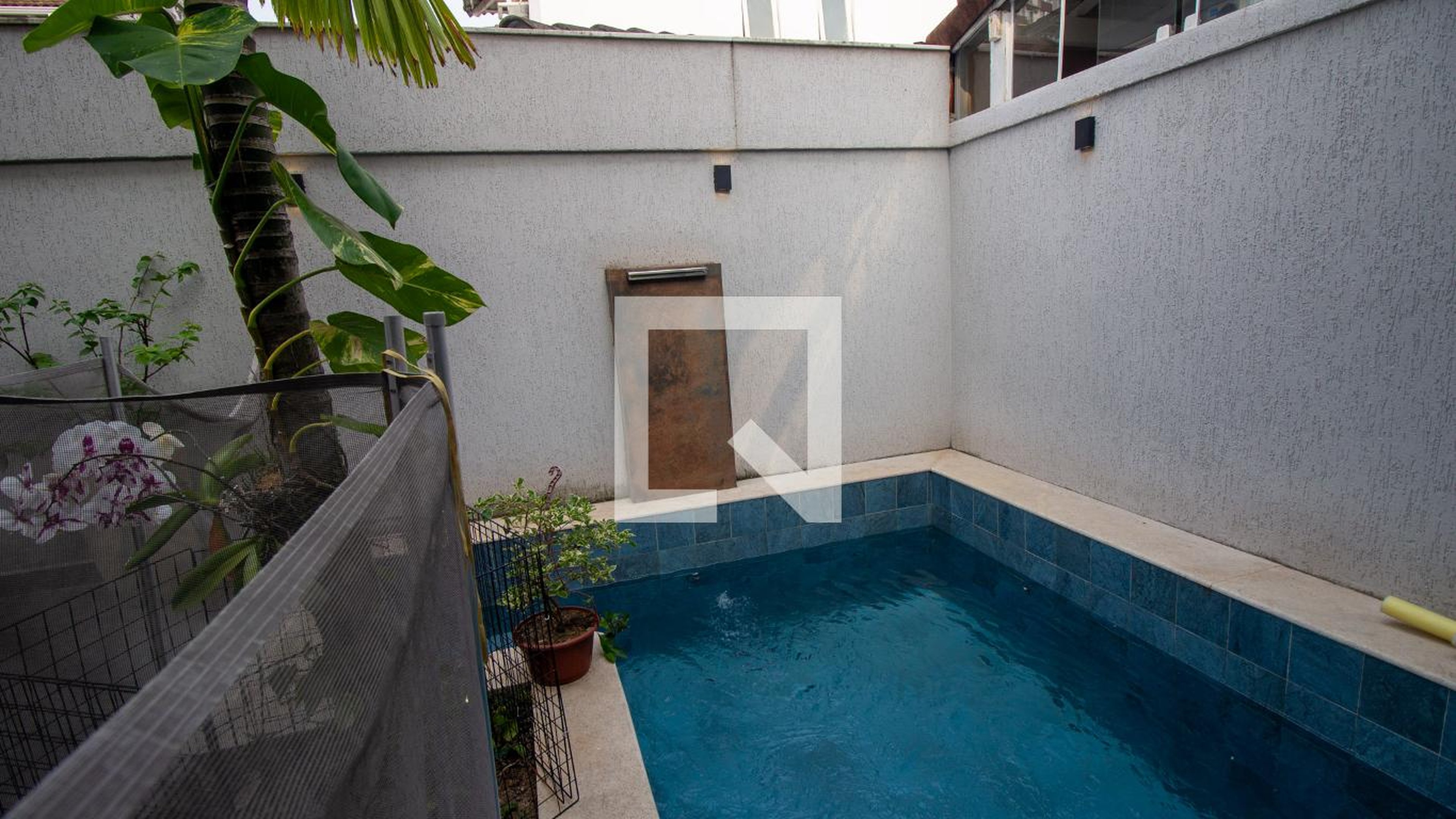 Piscina Condomínio Residências do Sol