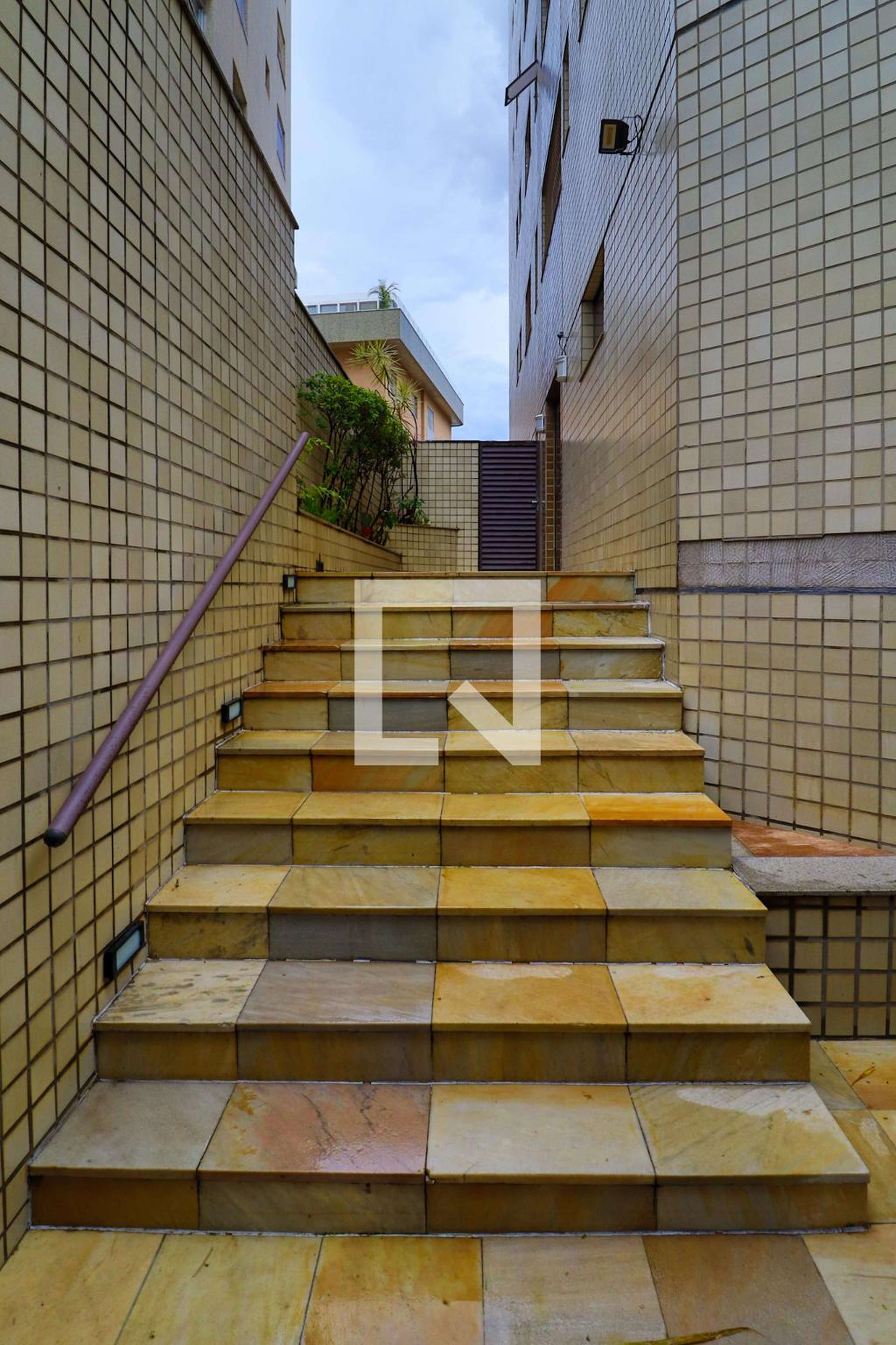 Hall de entrada - Edifício Maria Thereza