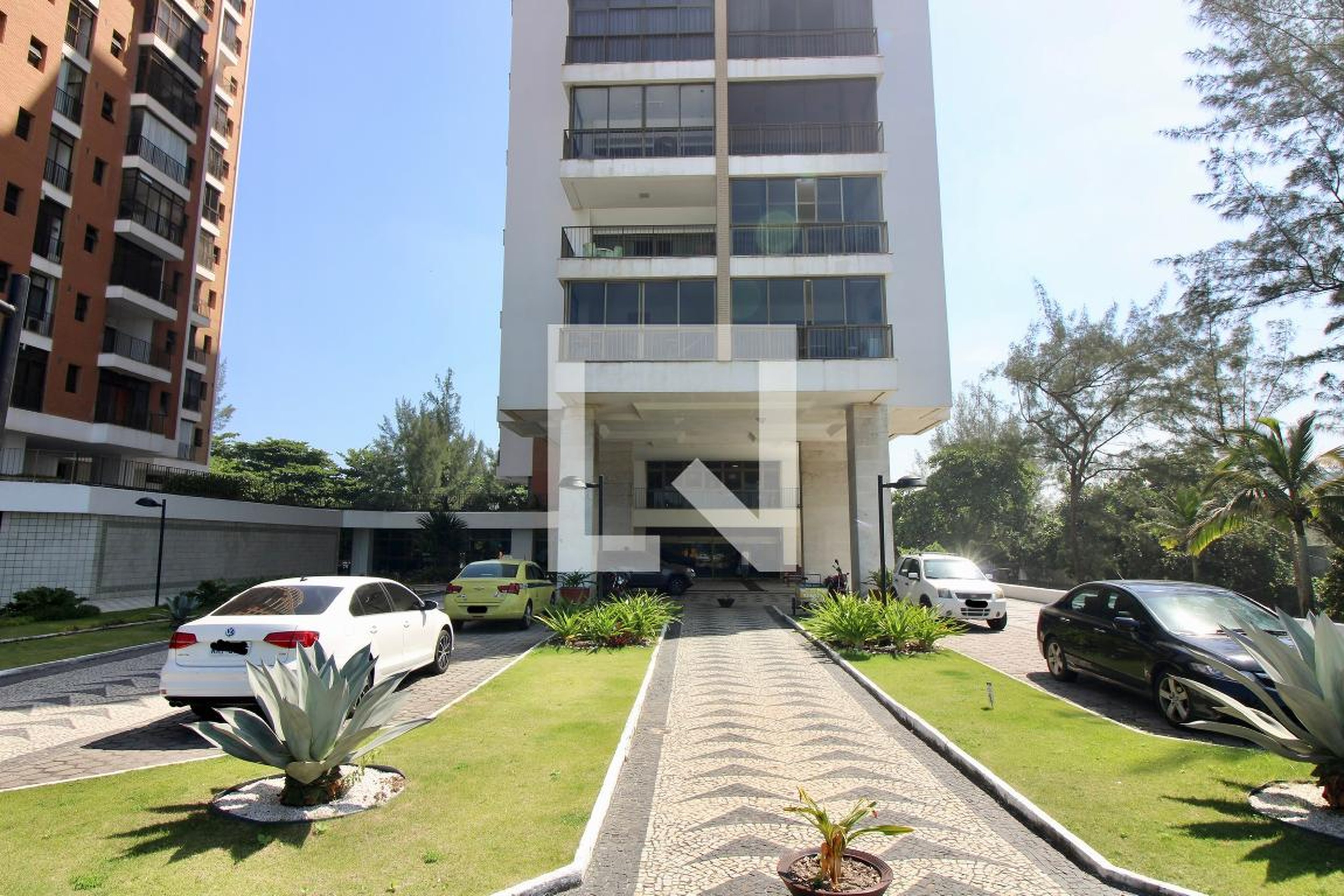 Fachada do Prédio Condomínio RHR