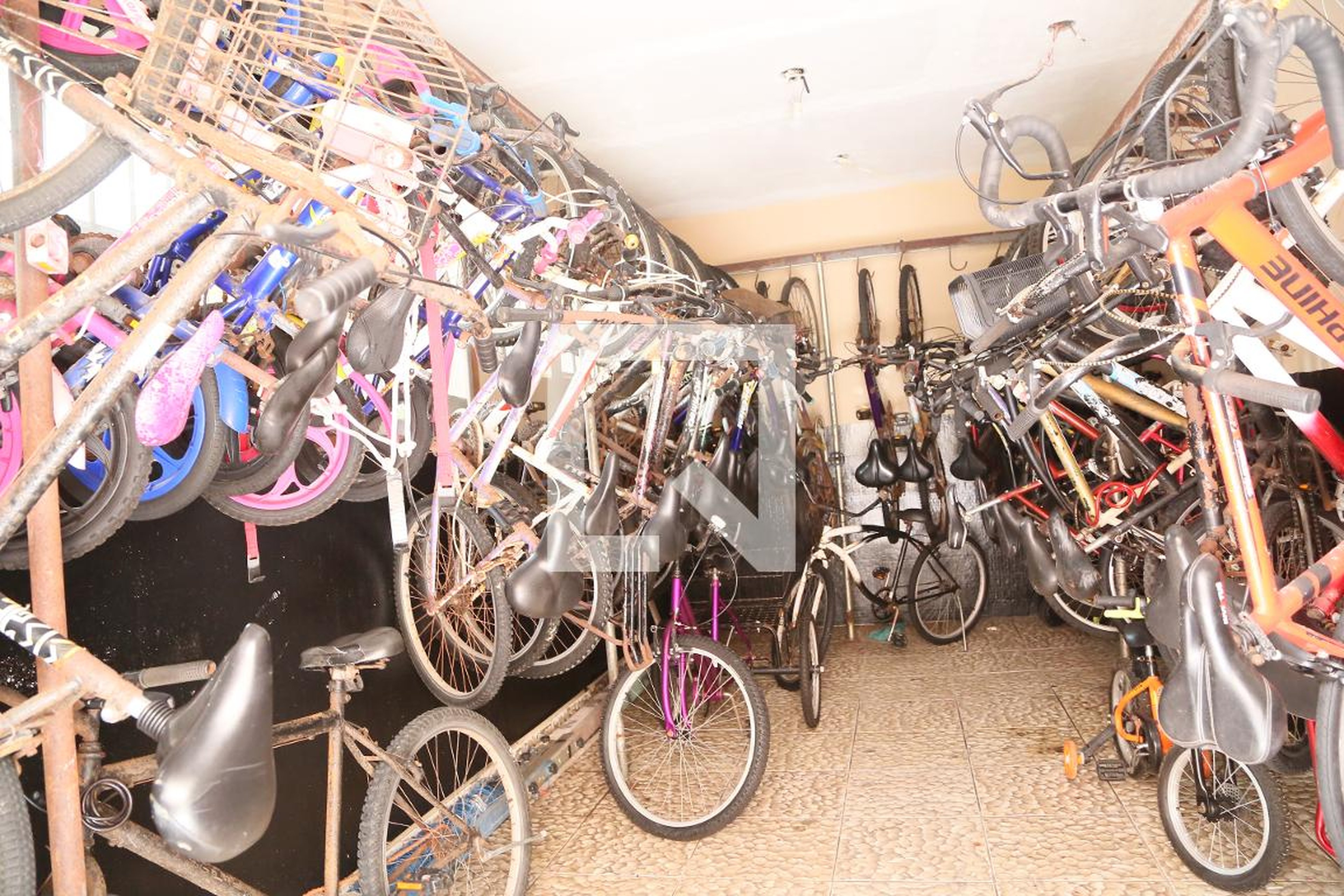 Bicicletario - Iemanjá