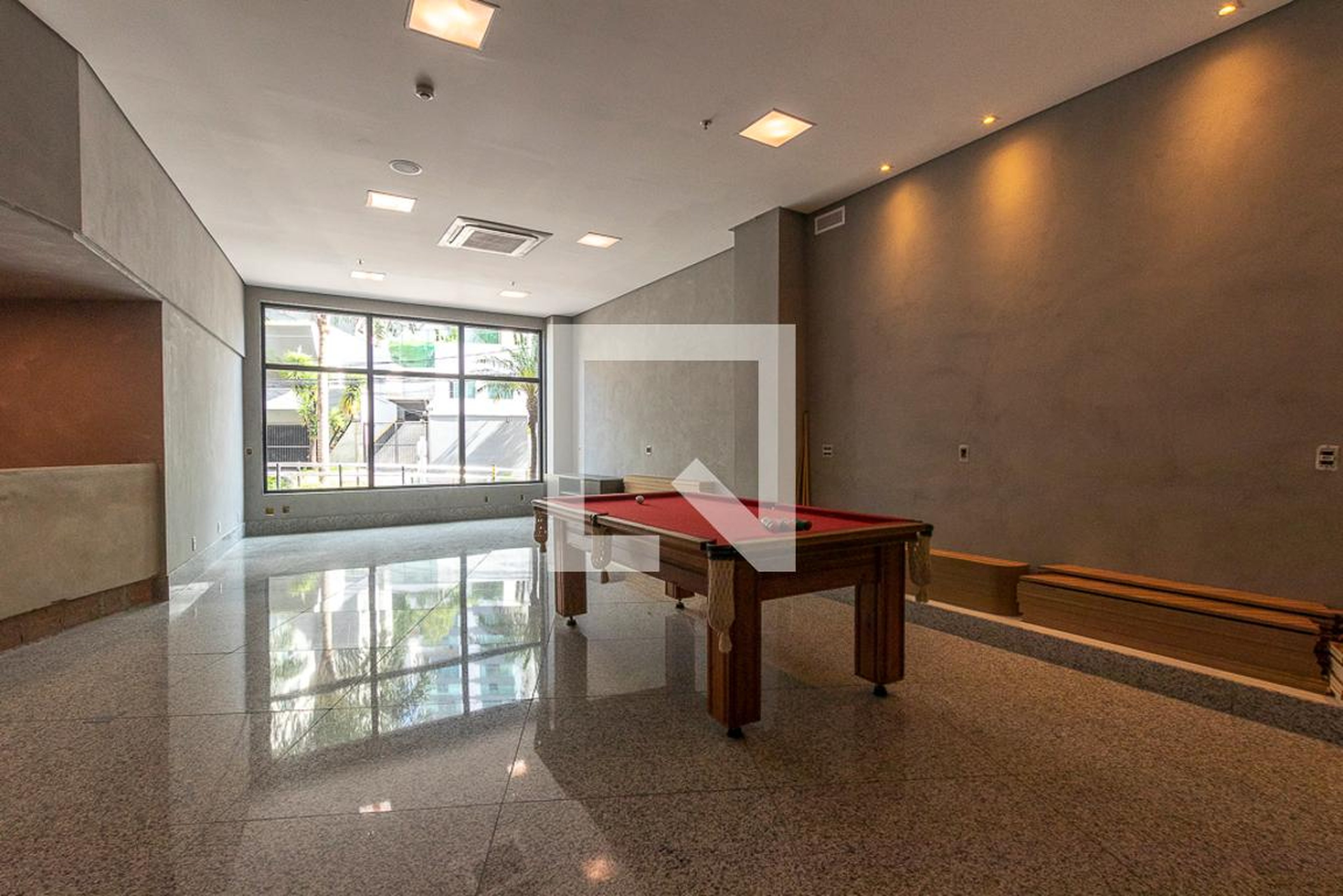 Sala de Jogos - Luggo Luxemburgo