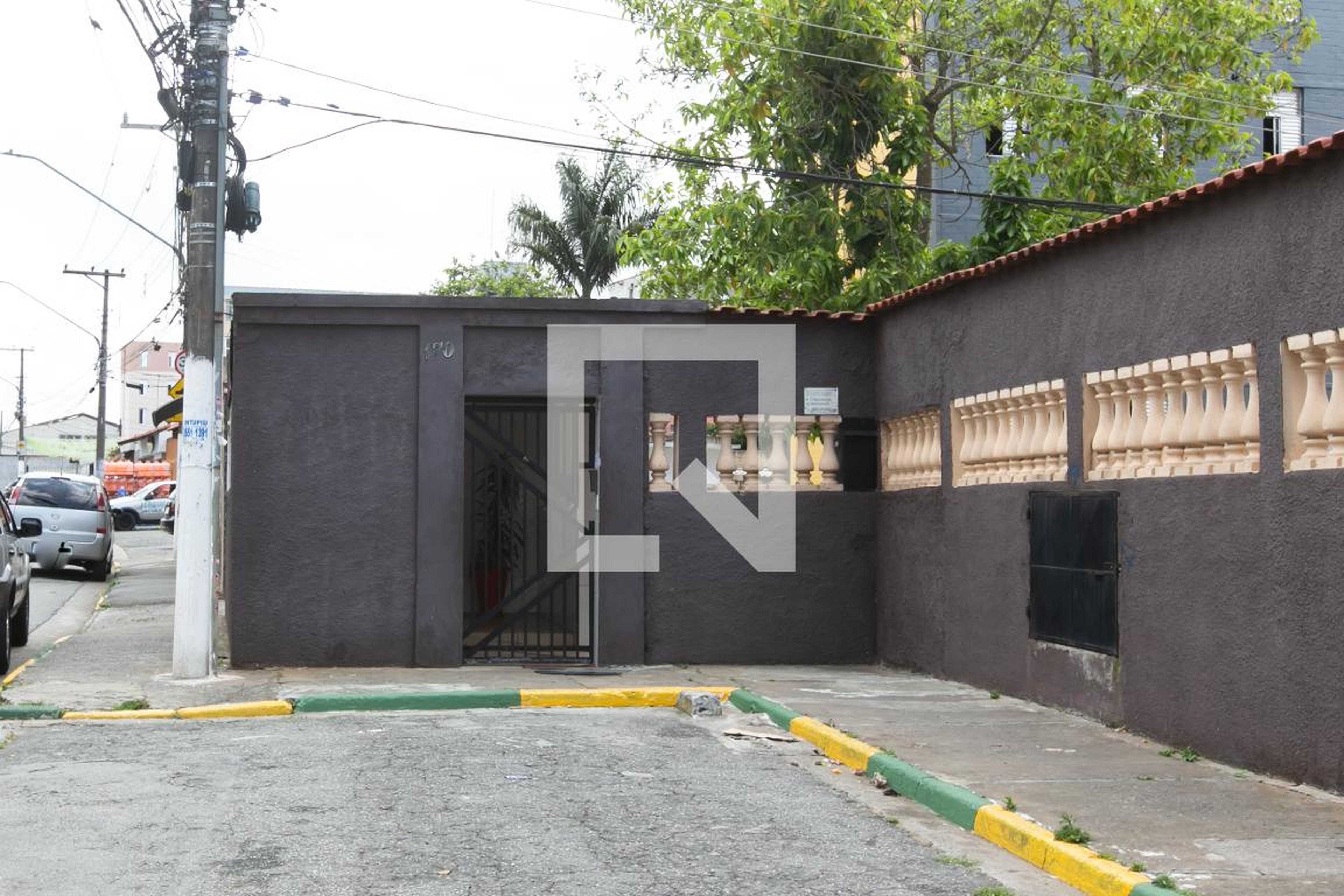 Fachada do Condomínio Condomínio Babacus II