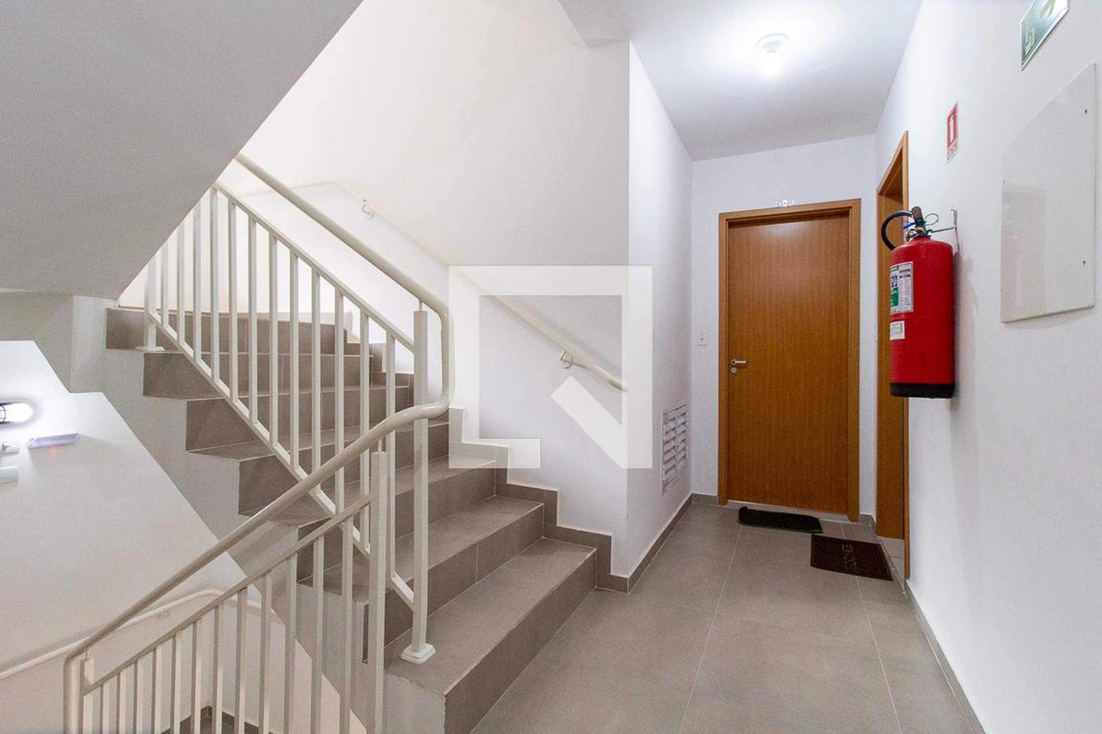 Hall - Cruz de Malta