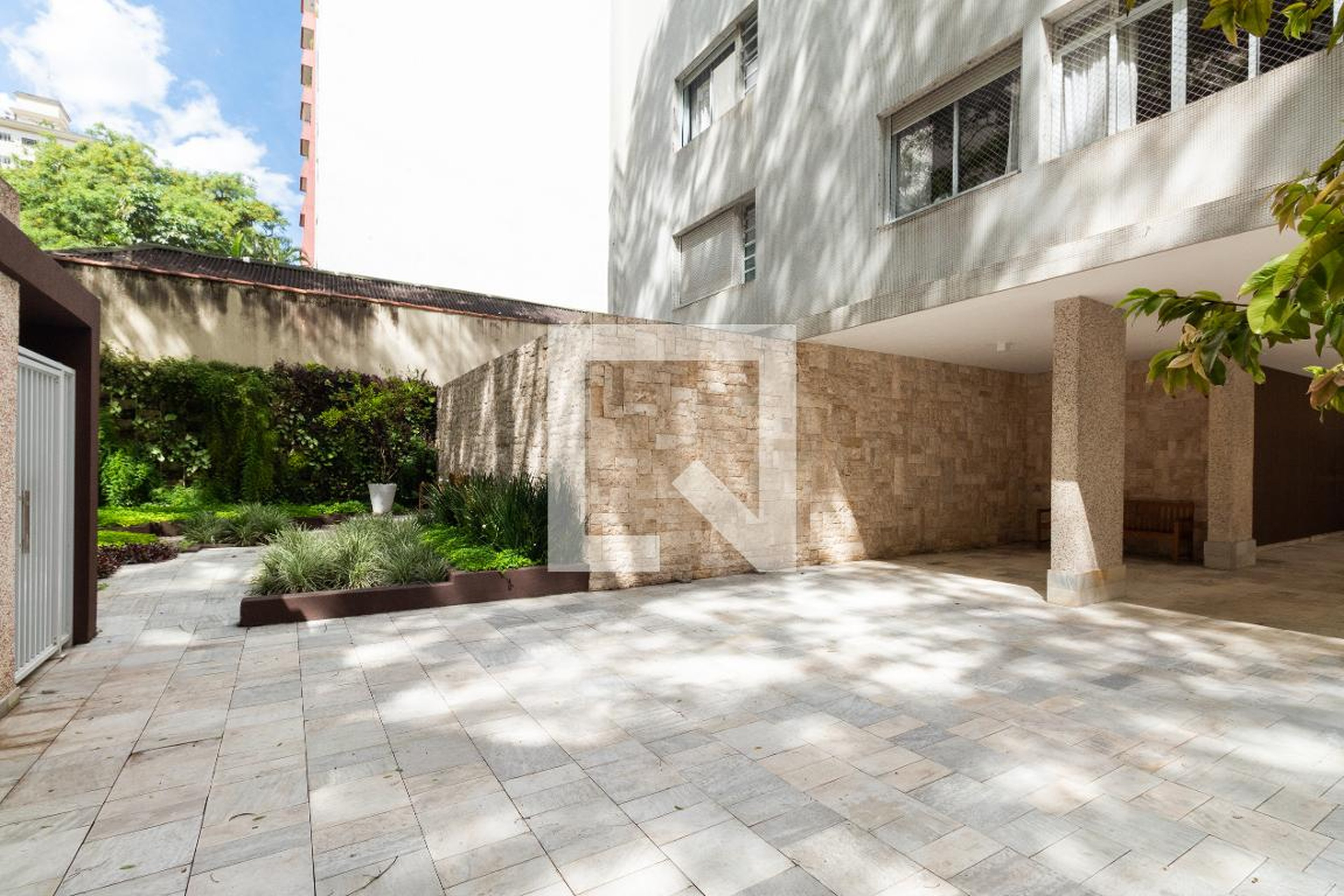 Entrada - Edifício Iguaçu