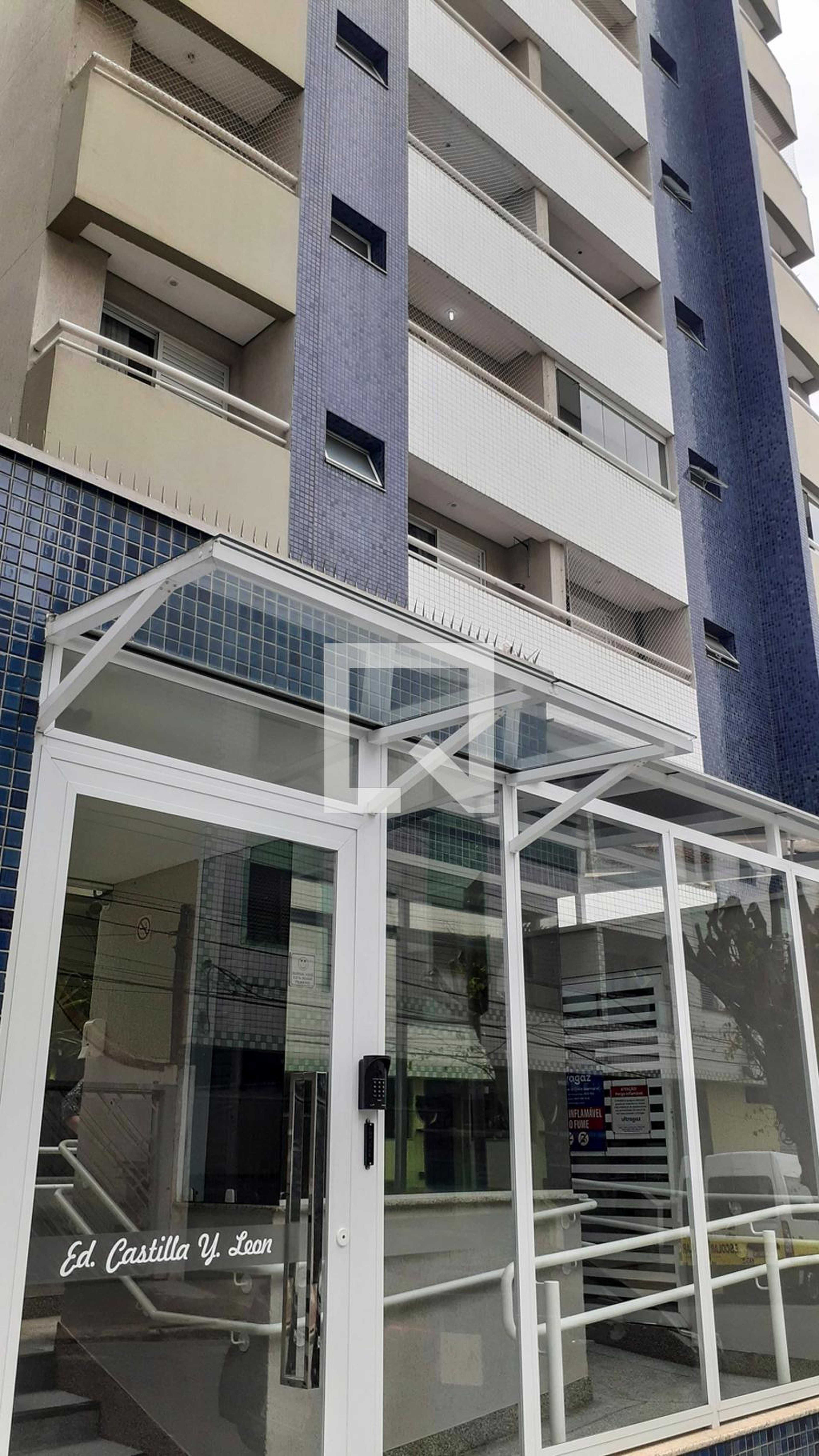 Fachada Condomínio Castilla Y León