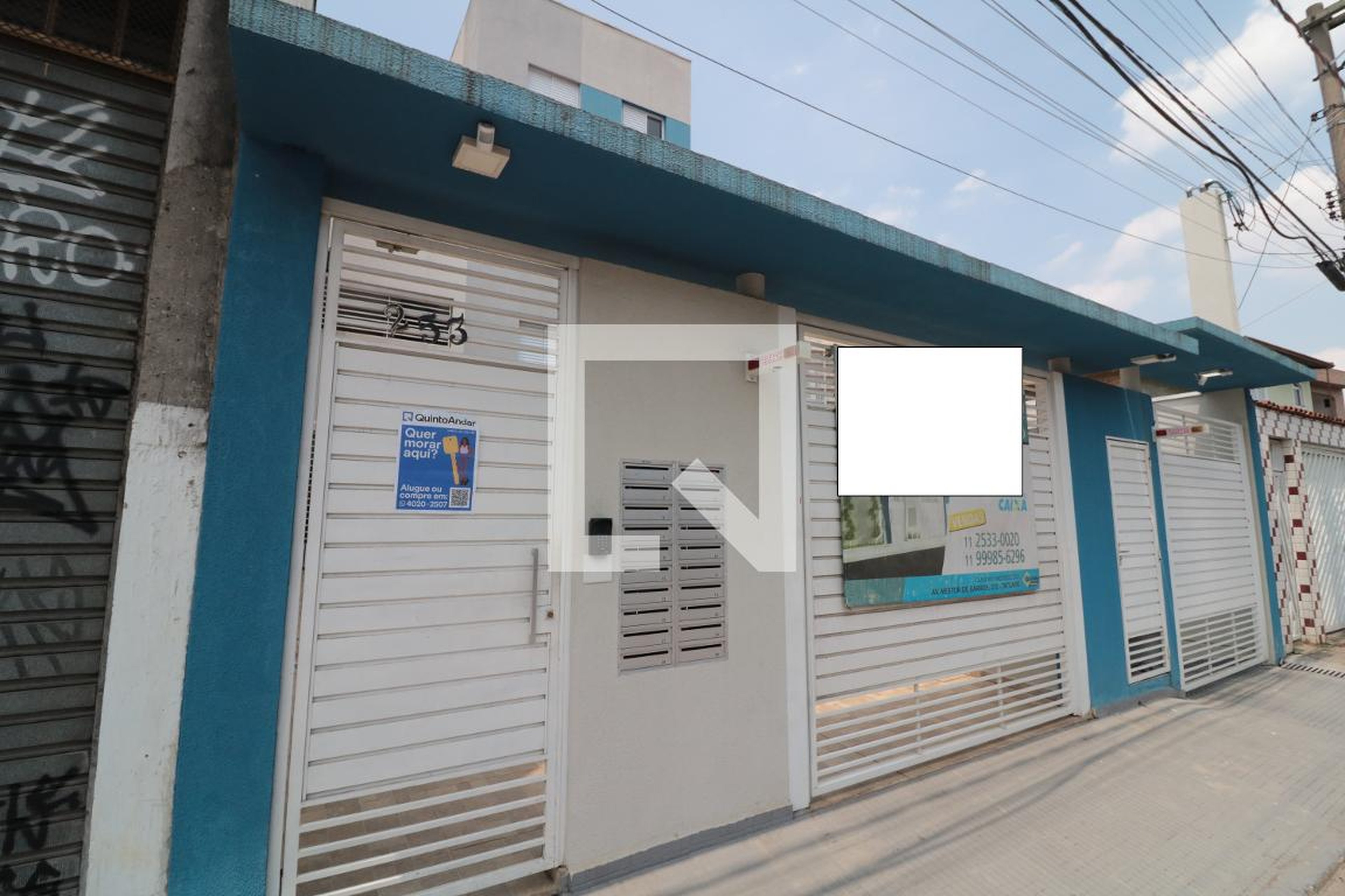 Fachada Condomínio em Rua Hermeto Lima, 251