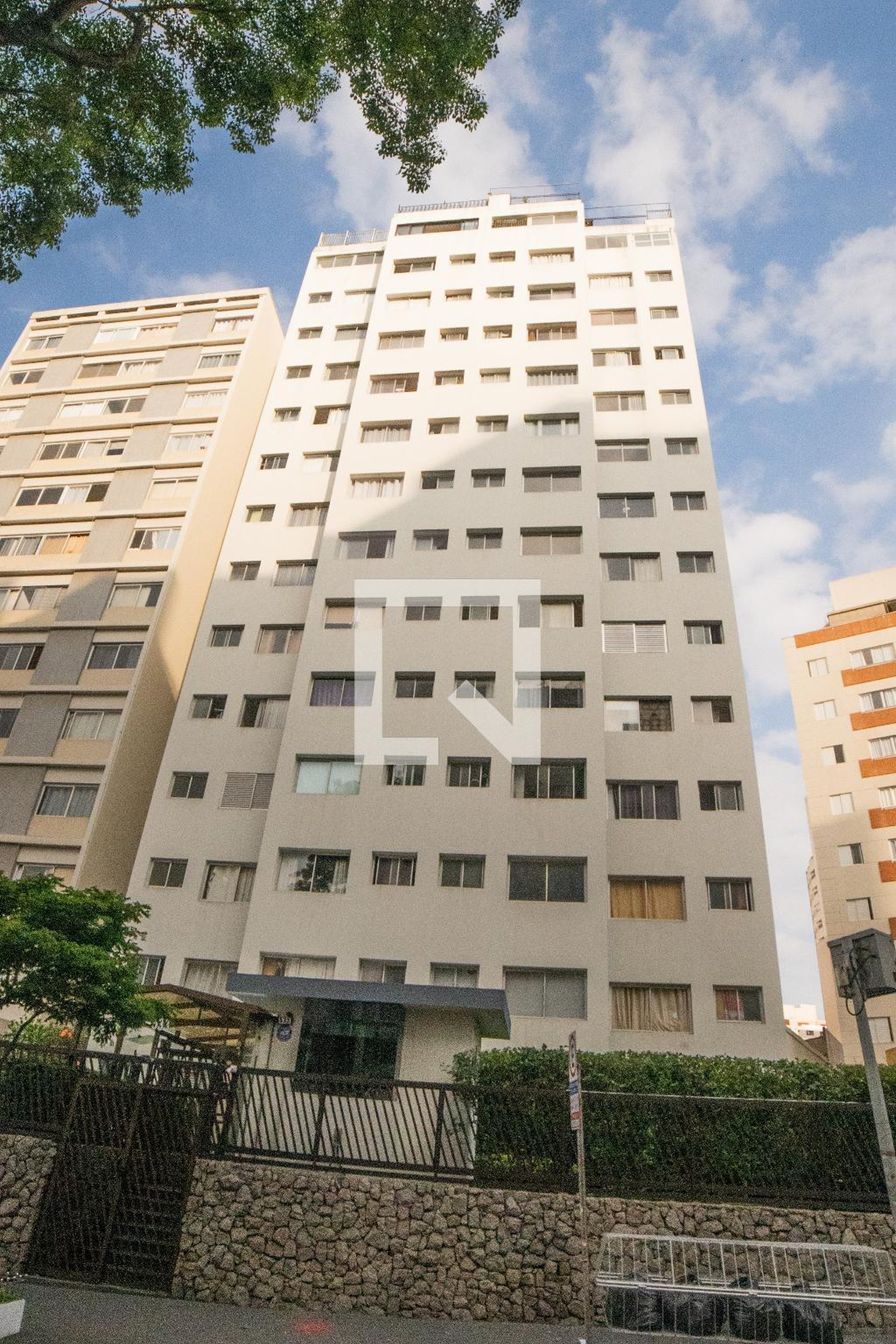 Fachada Condomínio em Rua Barão de Tatuí, 111