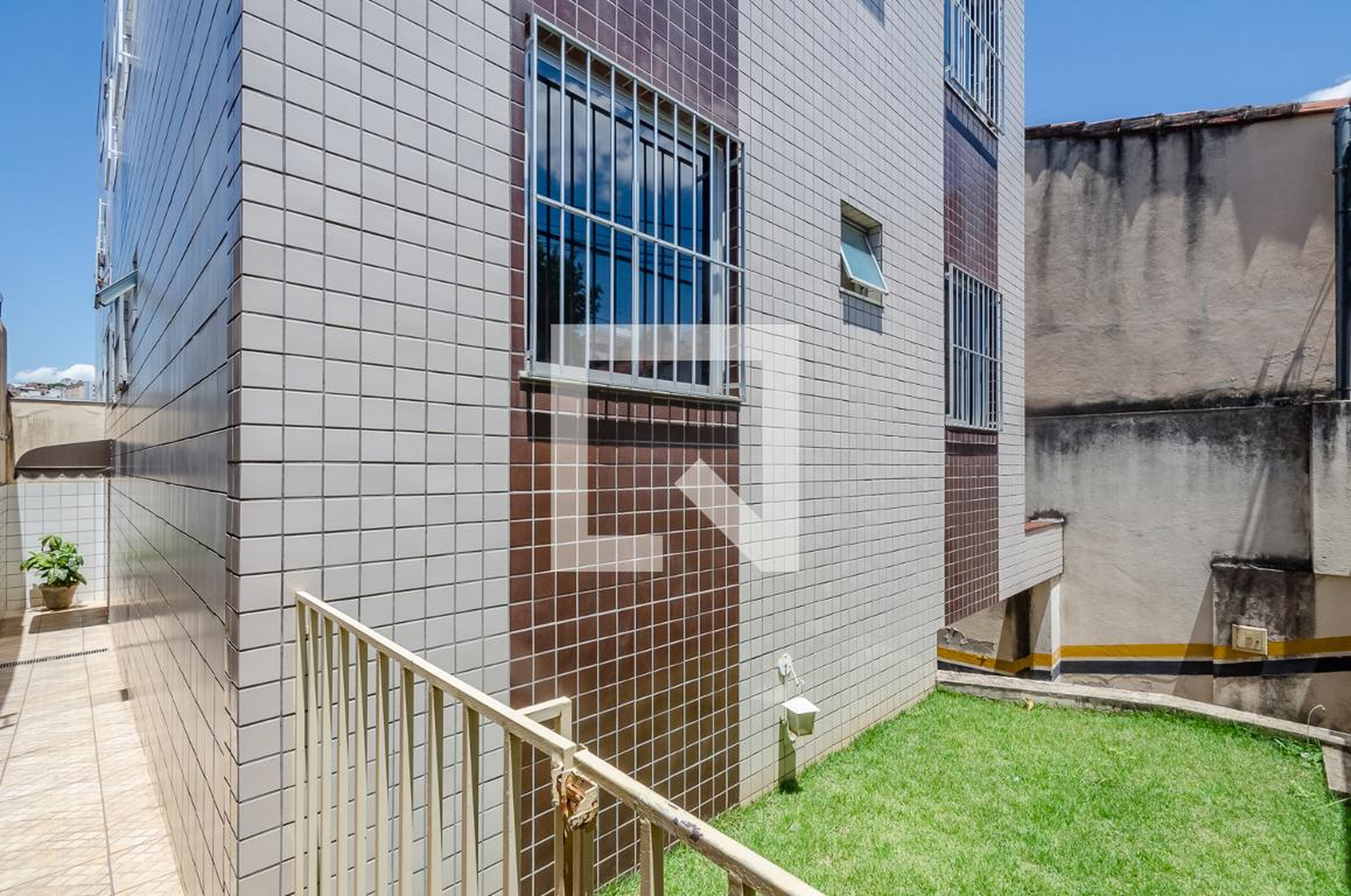 Entrada - Edifício Julias