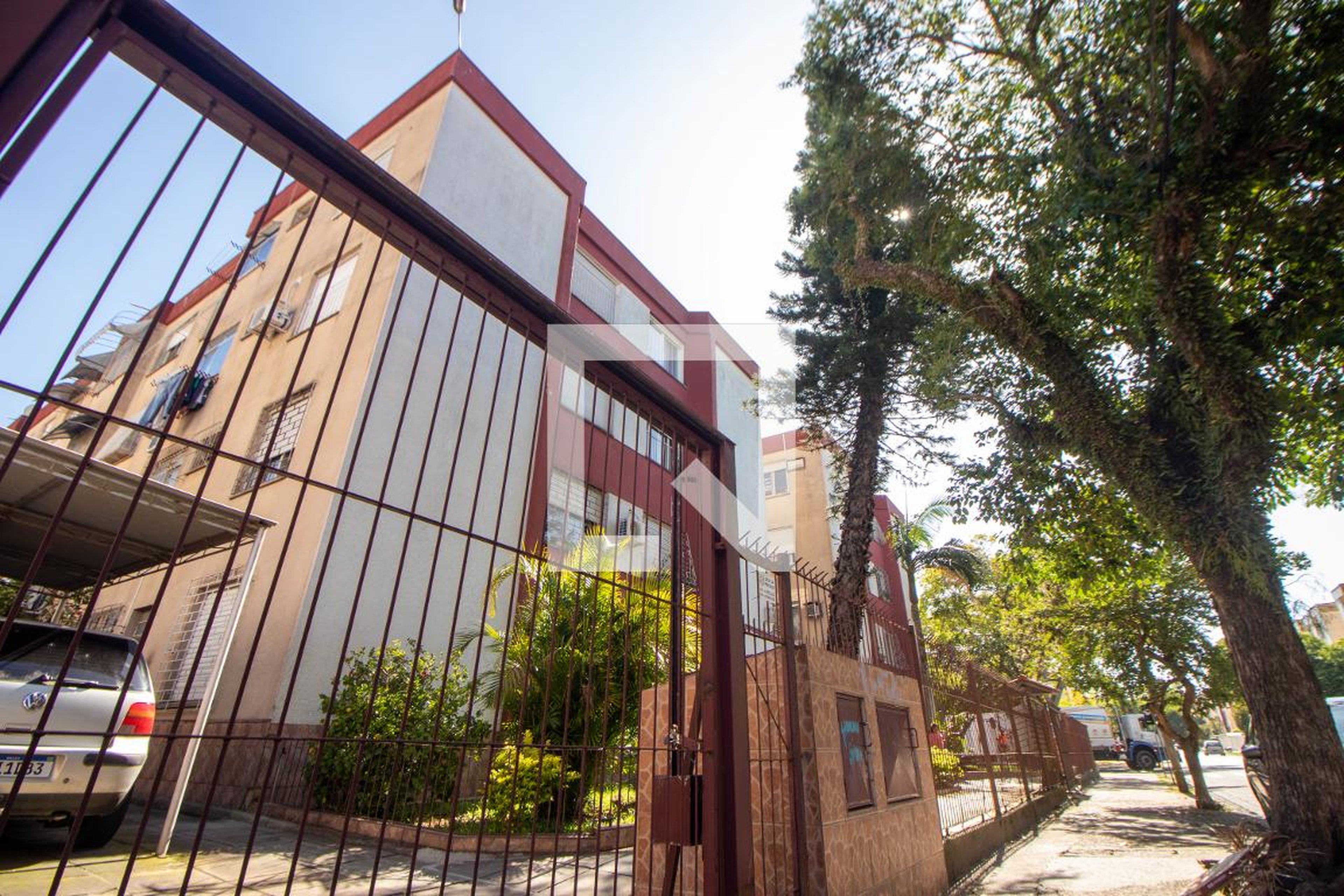 Fachada Condomínio em Rua Golda Meir, 255