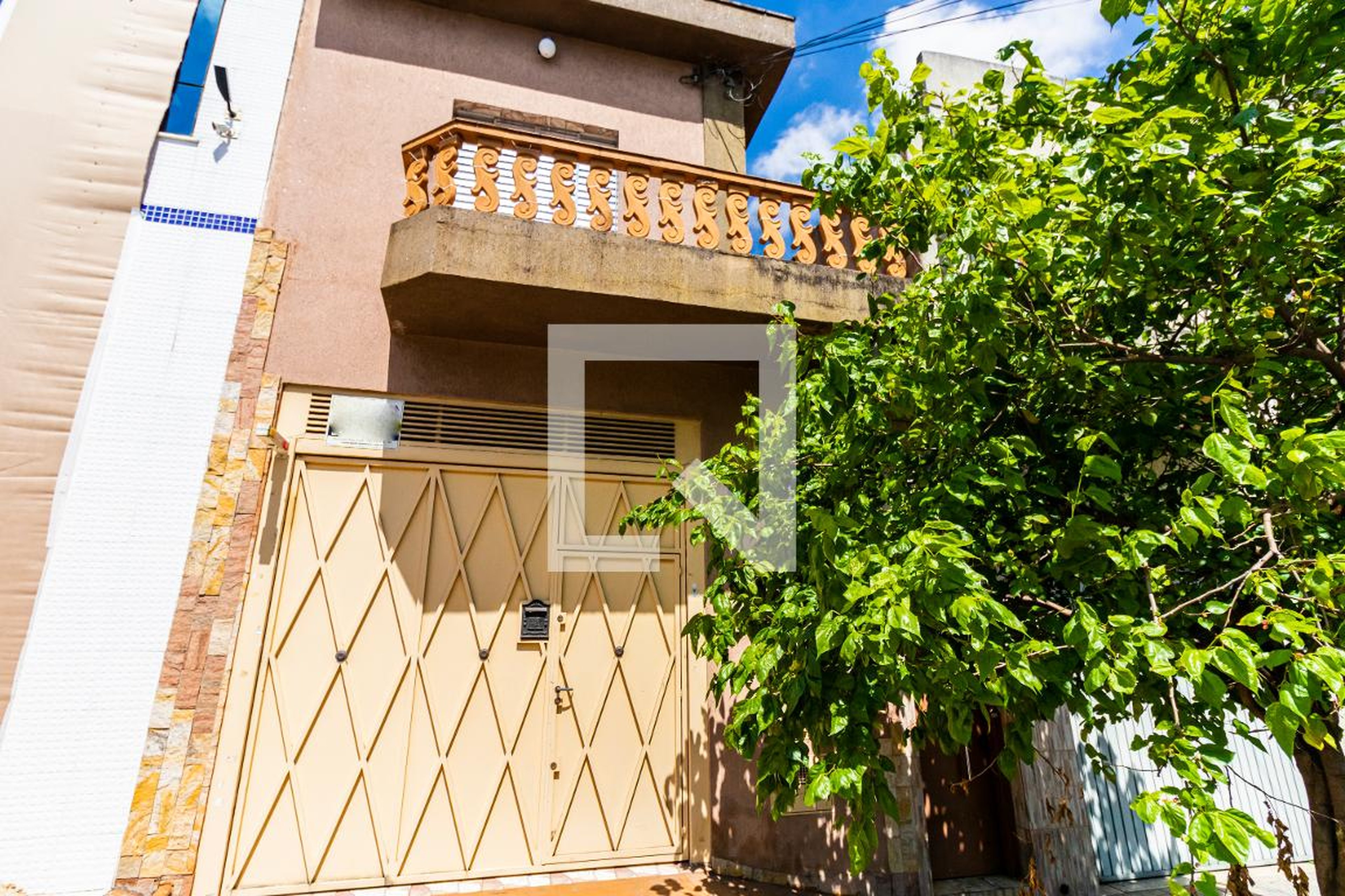 Fachada Condomínio em Rua do Manifesto, 1606