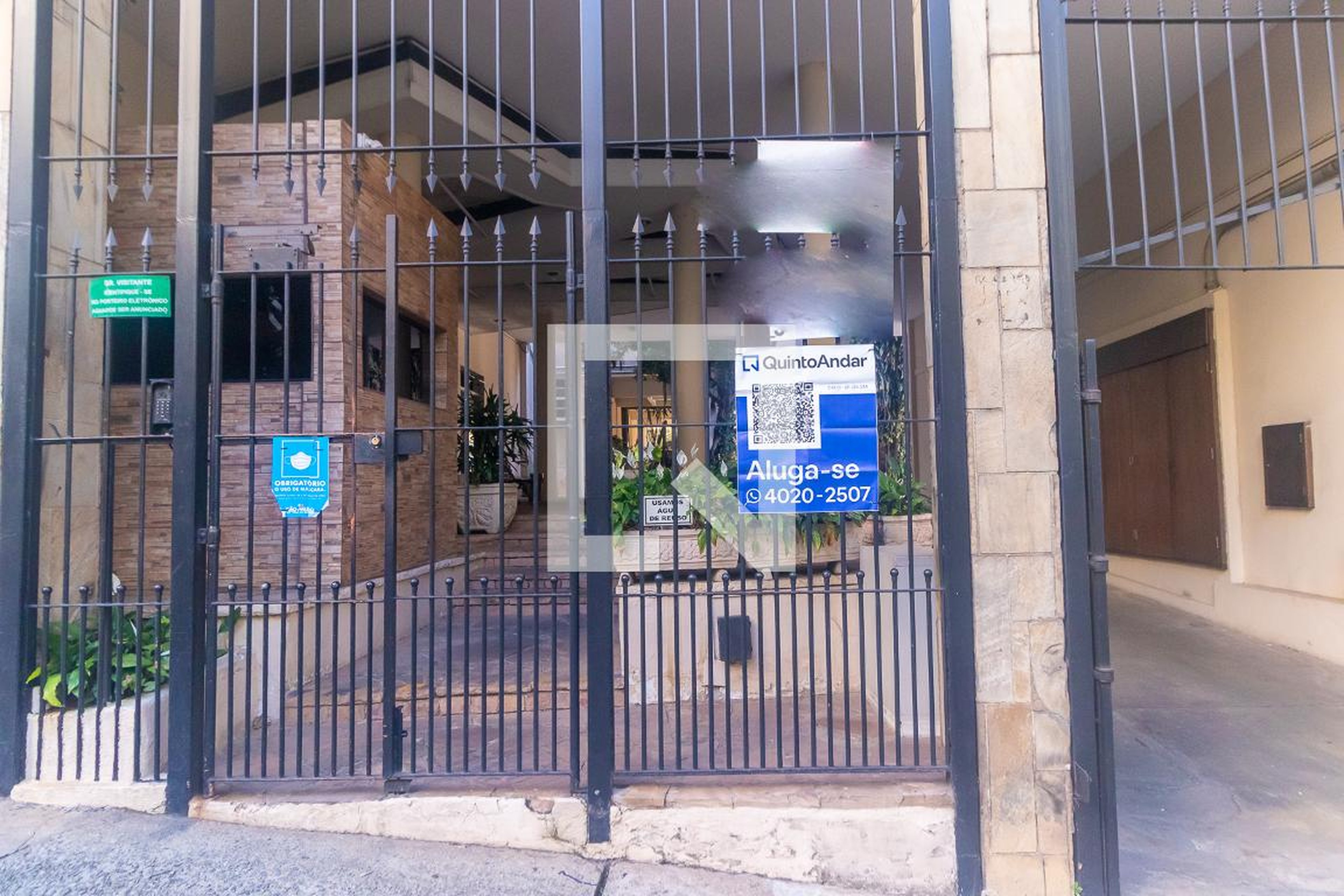 Fachada Condomínio Leonidia da Silveira