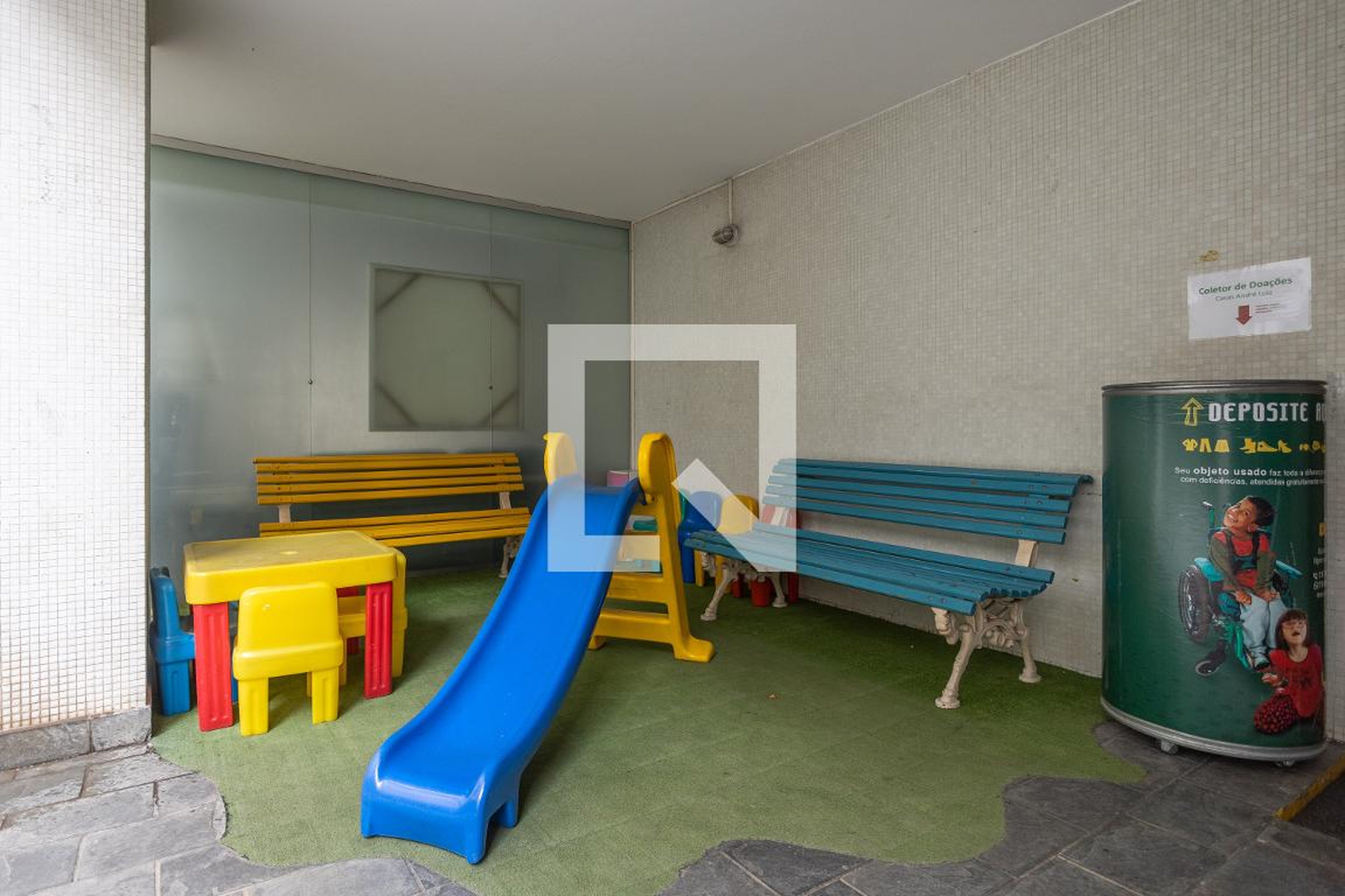 Playground - Araponga