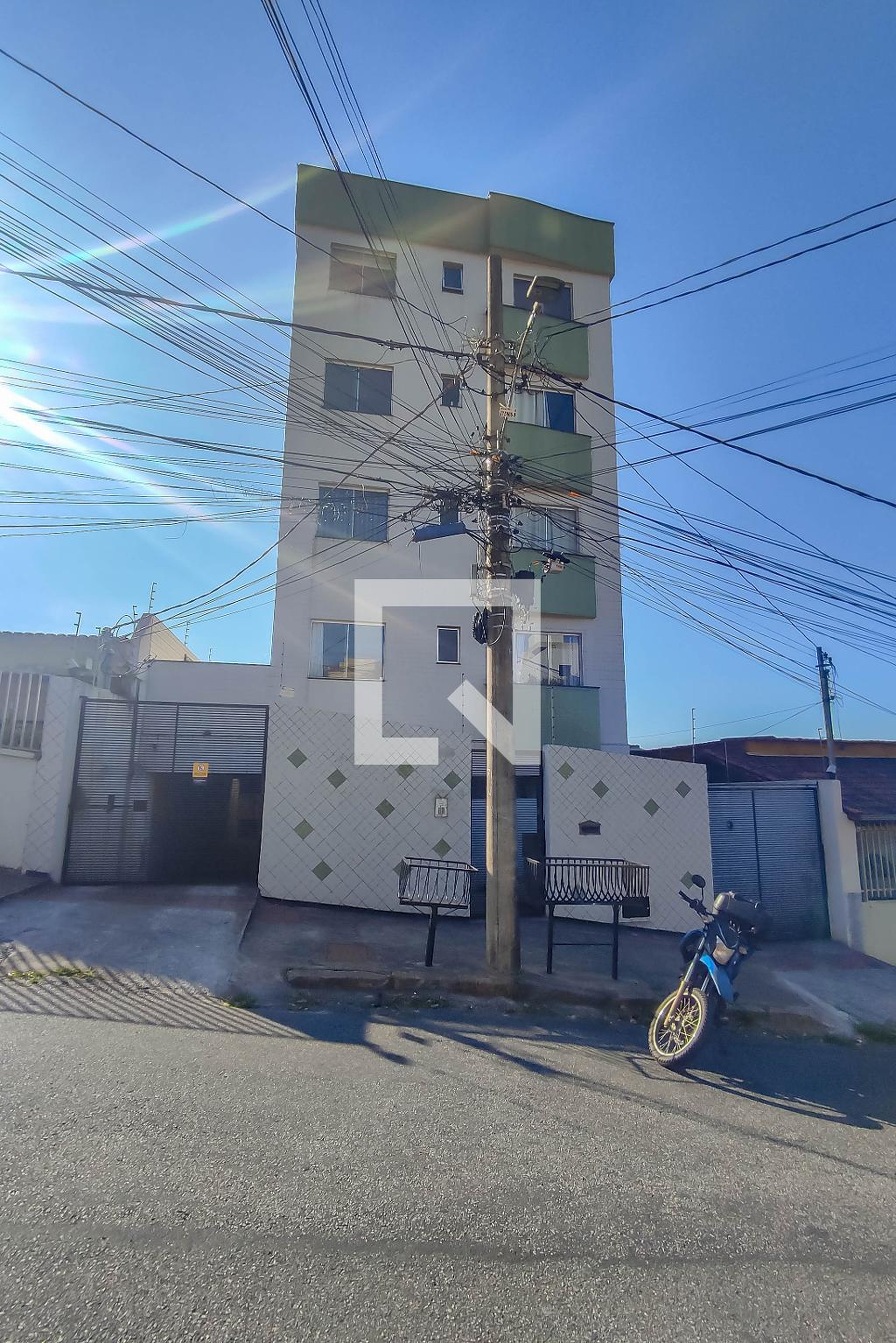 Fachada Edifício Residencial Alzira Palomino