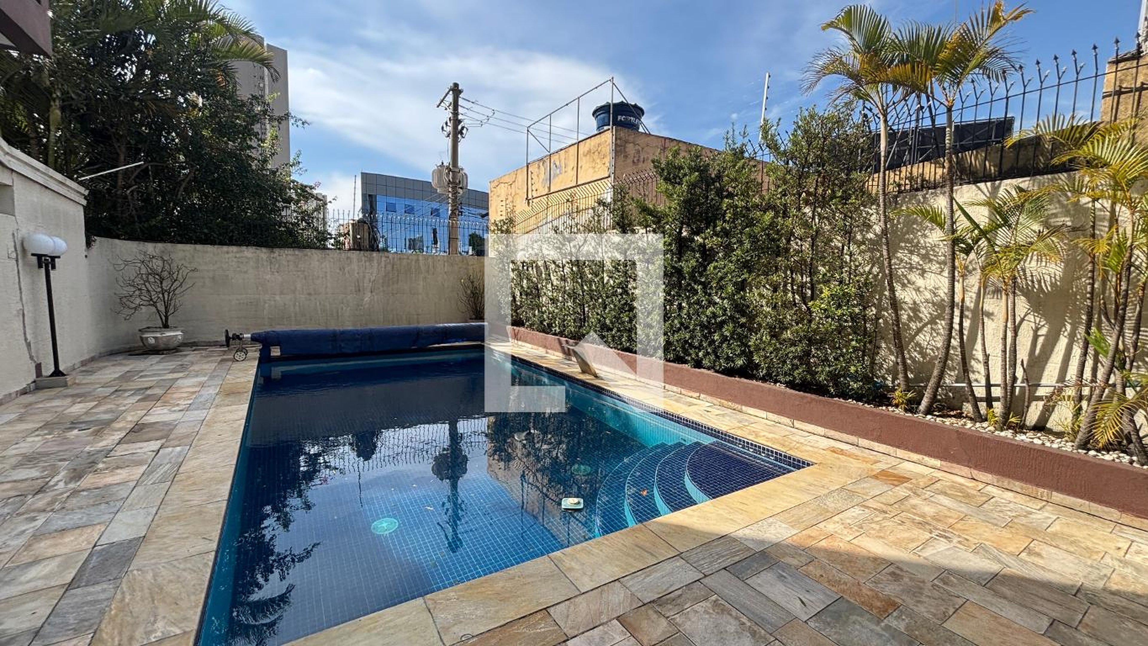 Piscina - Residencial Dumont