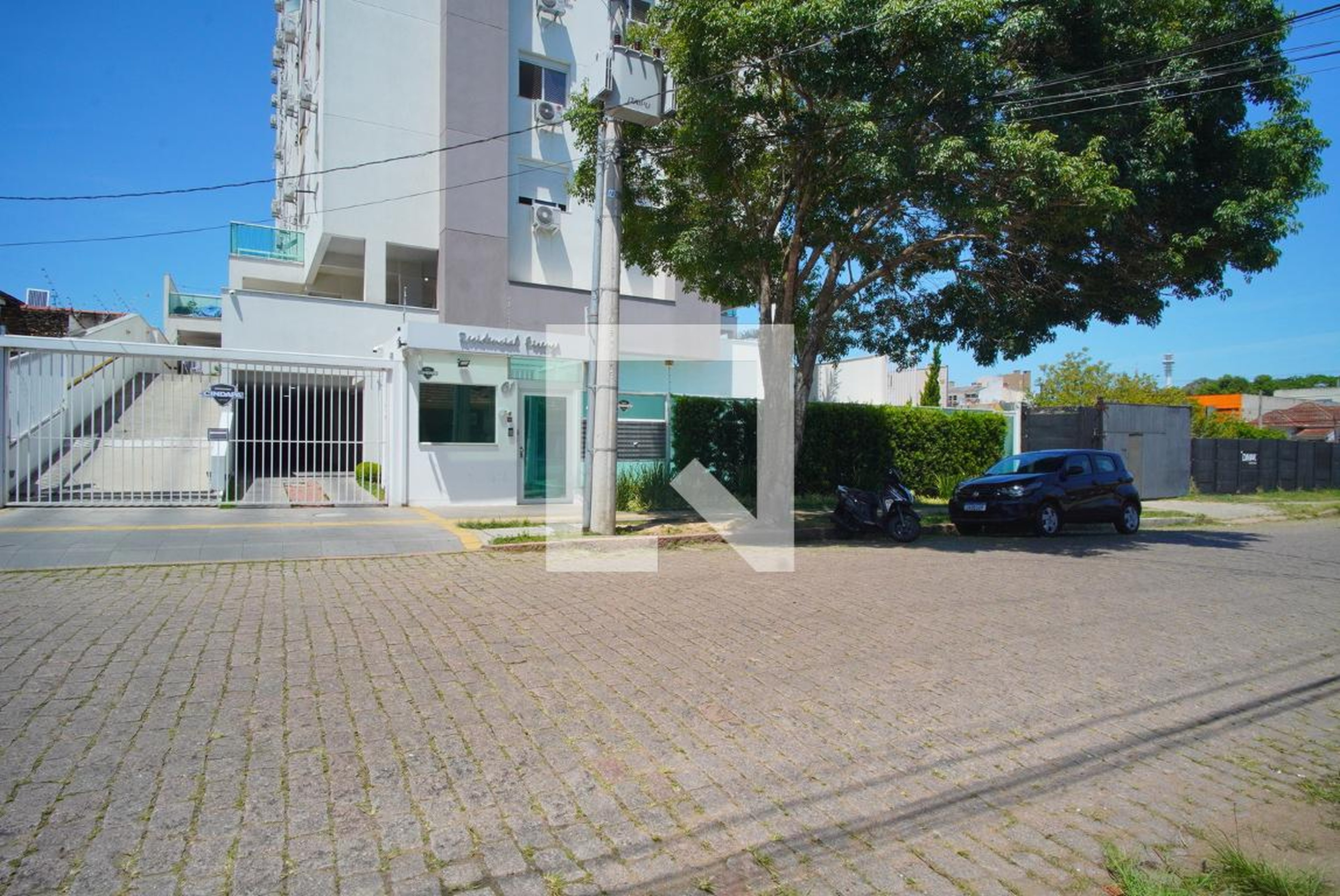 Fachada Condomínio em Rua Fonseca Ramos, 61/904