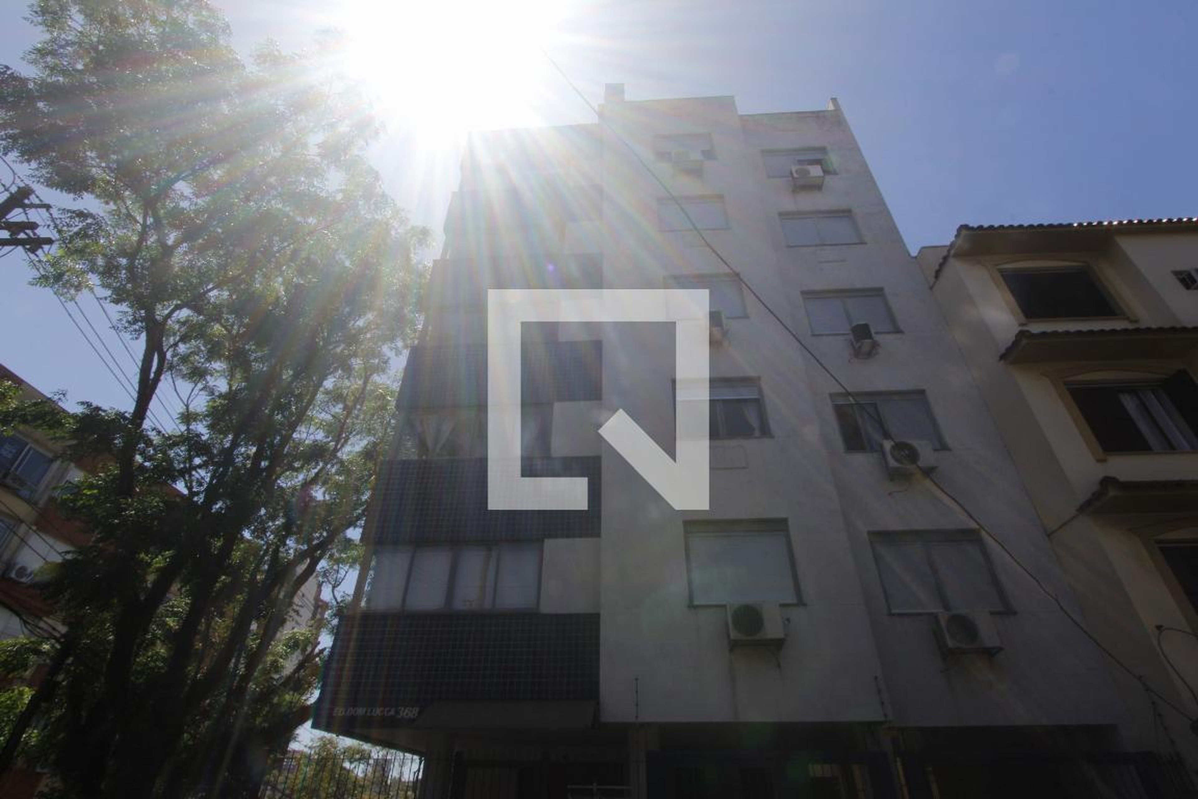 Fachada do Condomínio Edifício Don Lucca