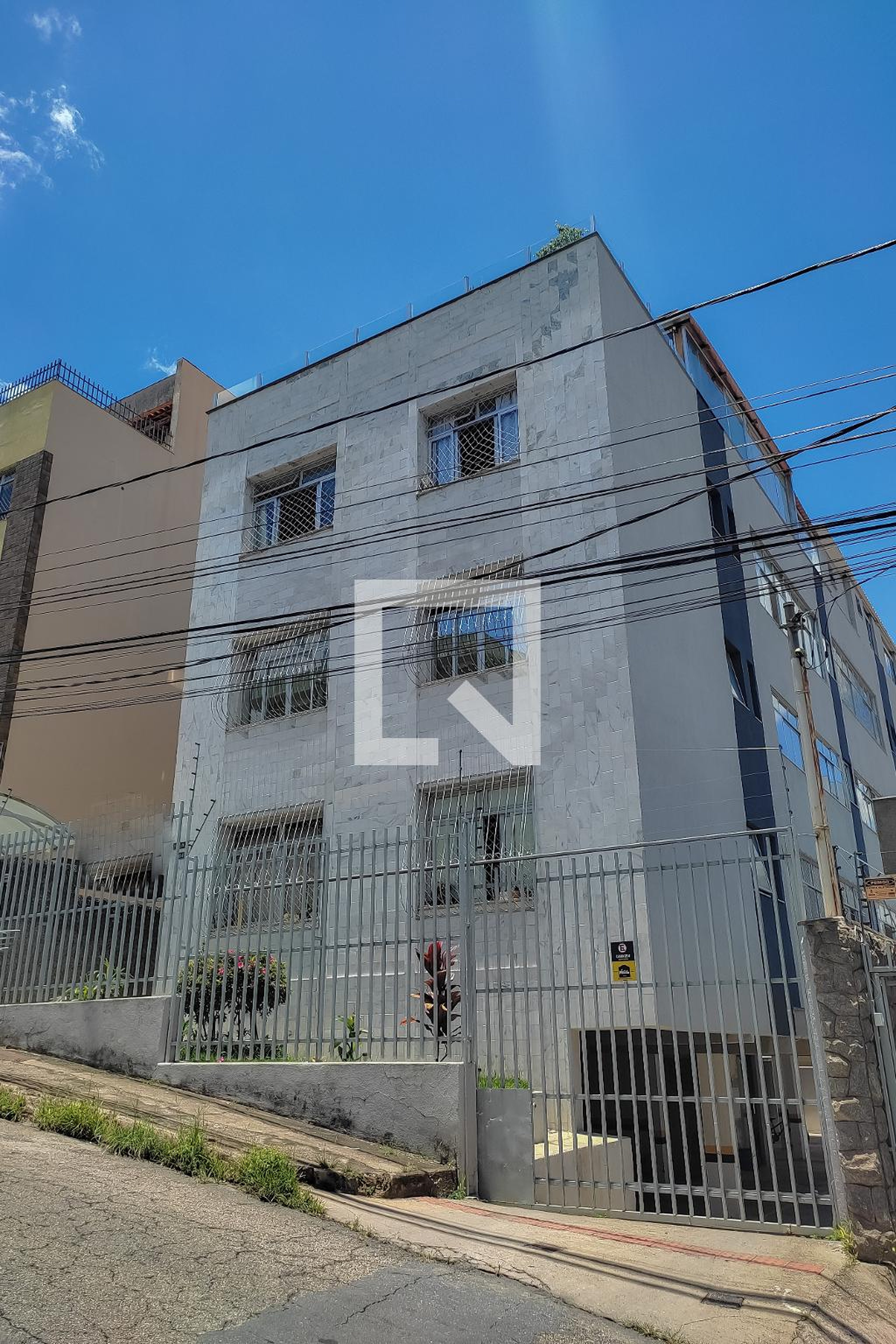 Fachada Edifício Tania