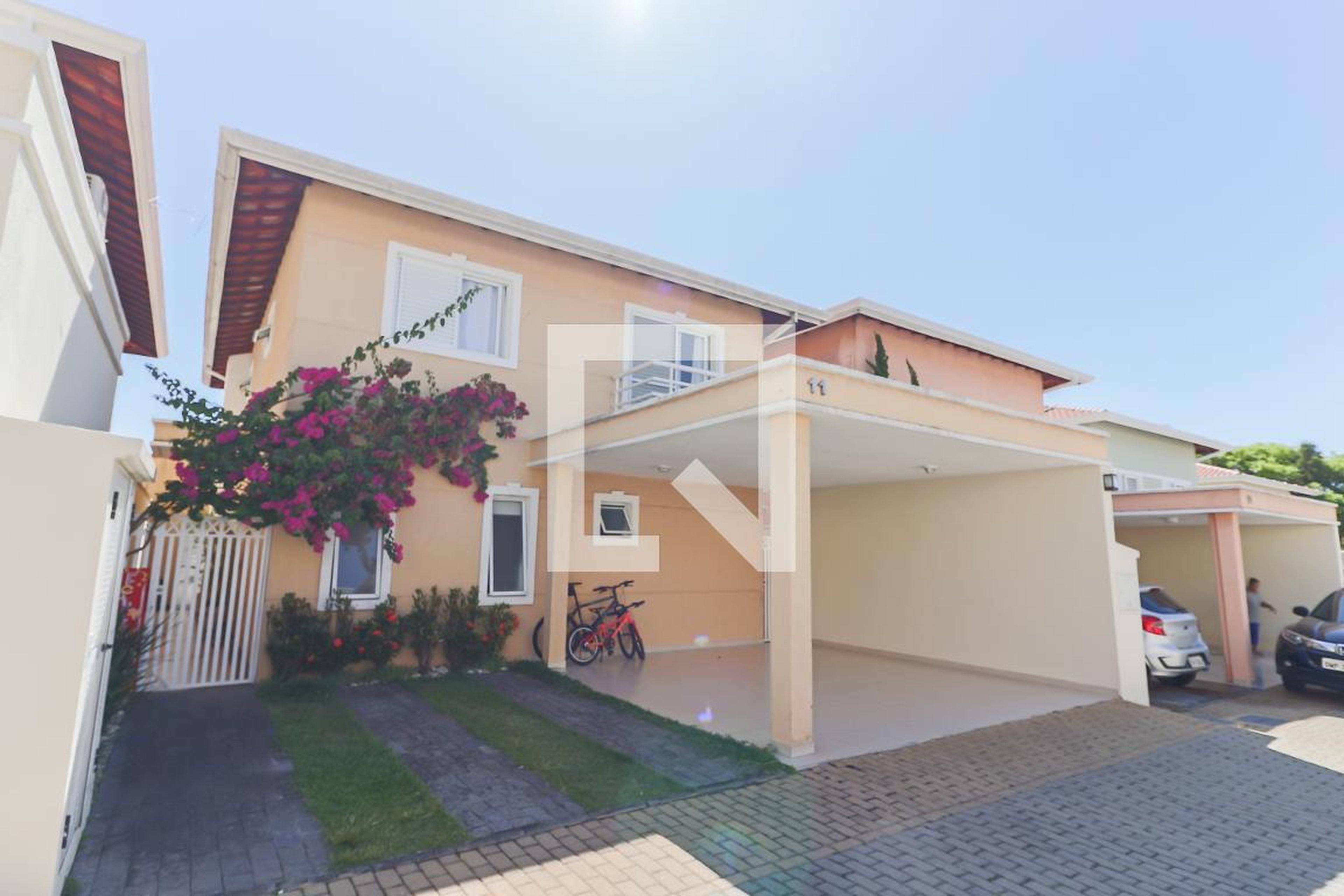 Fachada Condomínio Maison São Francisco