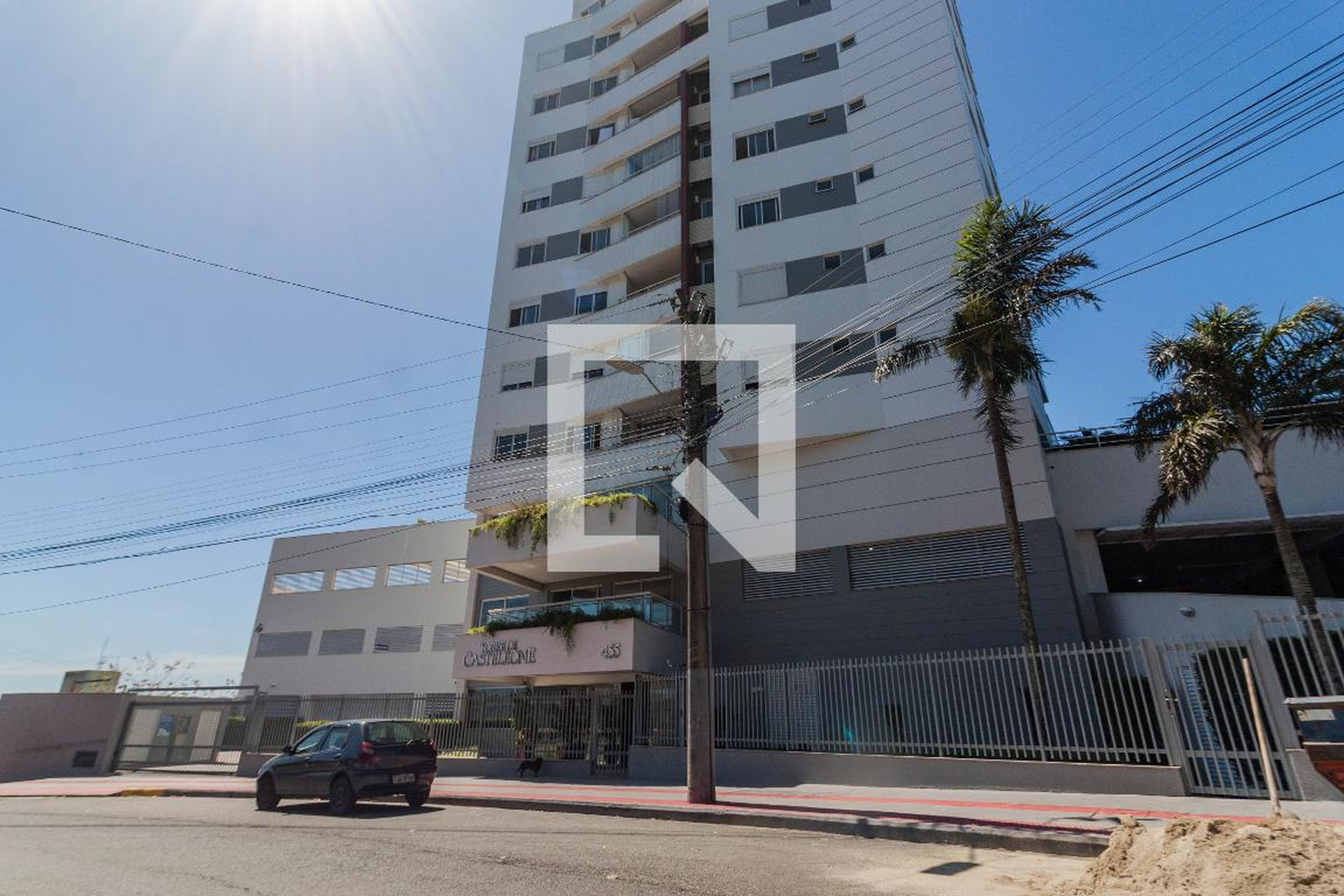 Fachada Condomínio Torre de Casteleone