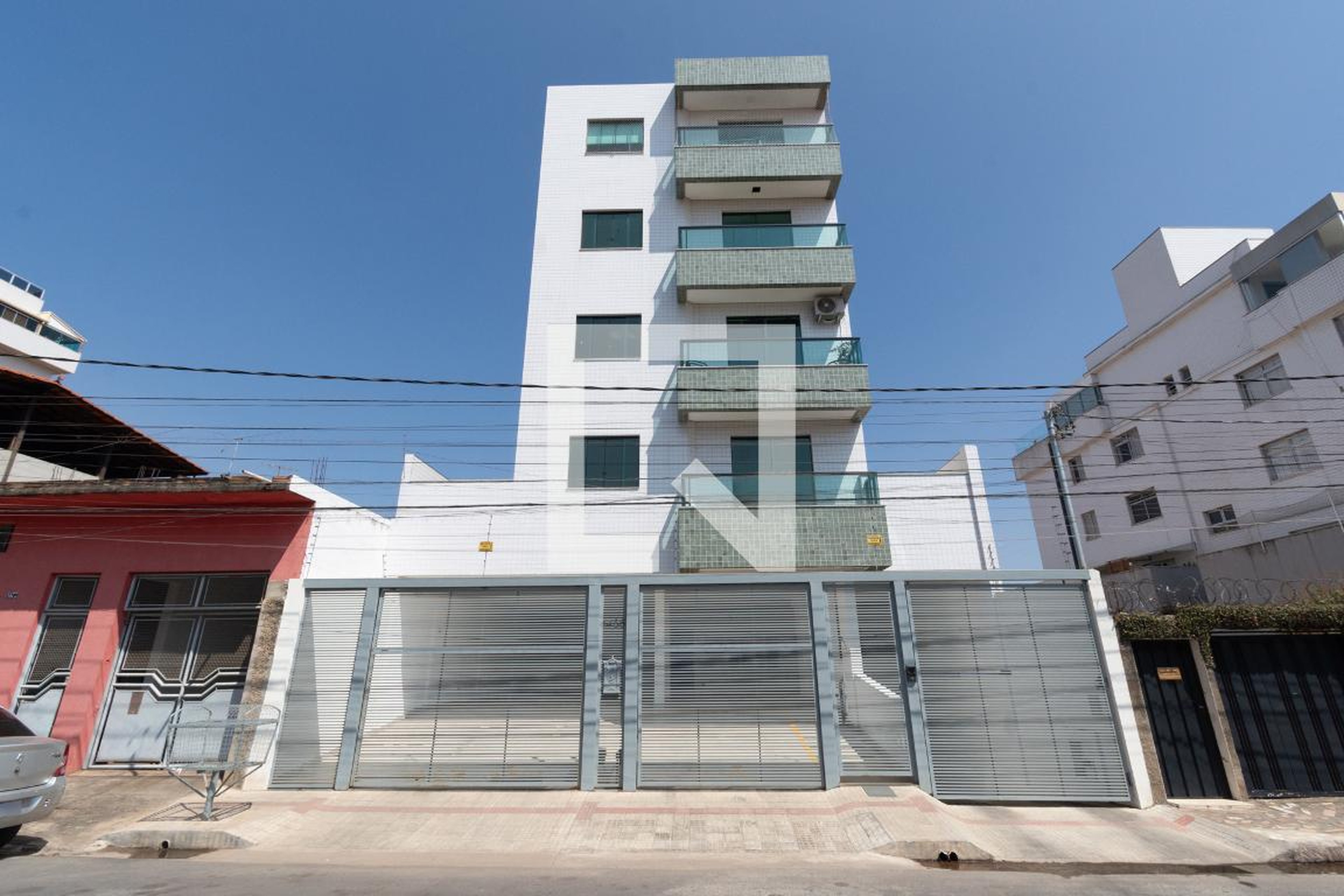 Fachada Condomínio em Rua Norberto Mayer, 1485