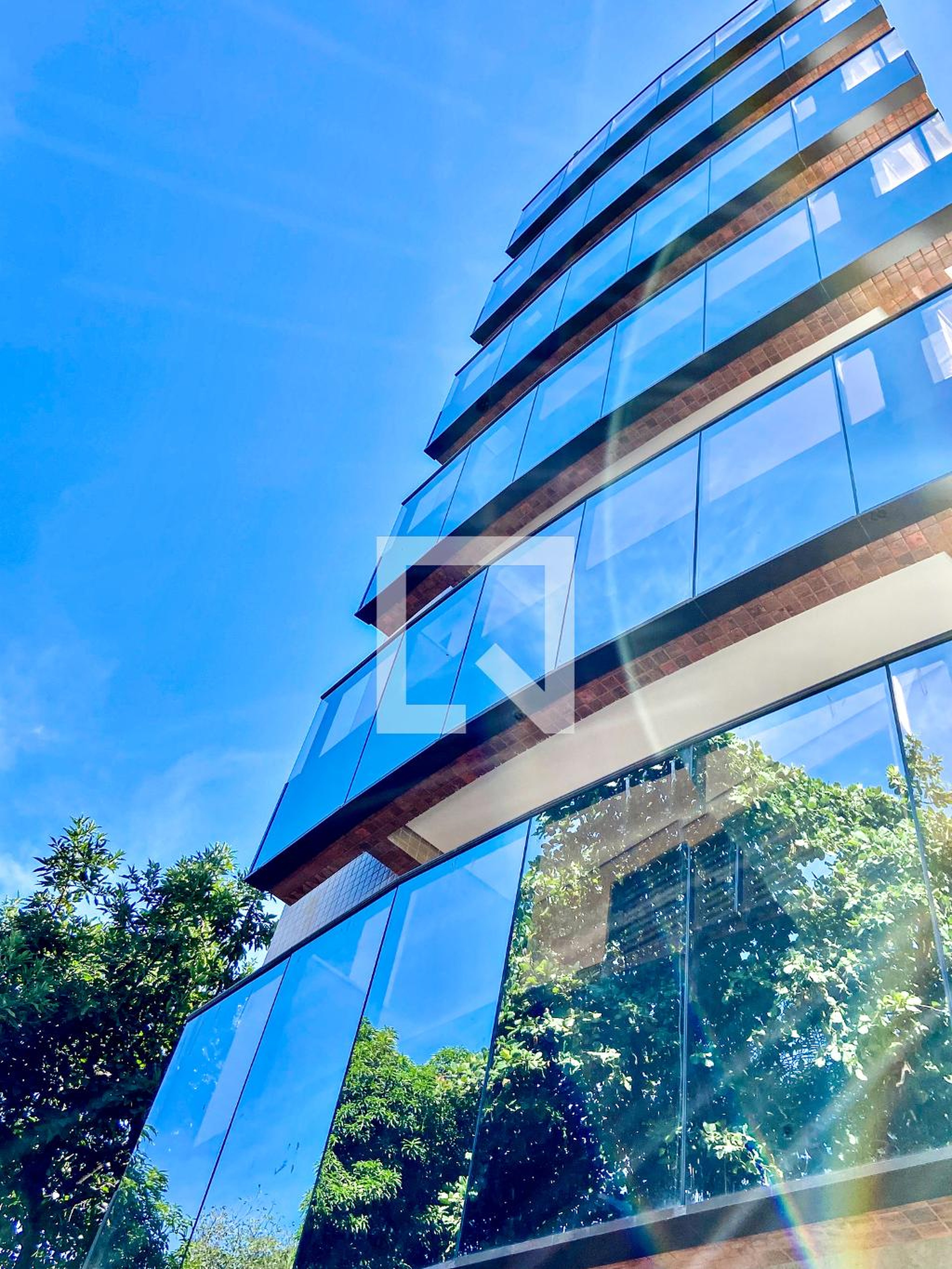 Fachada Condomínio Isaac Newton