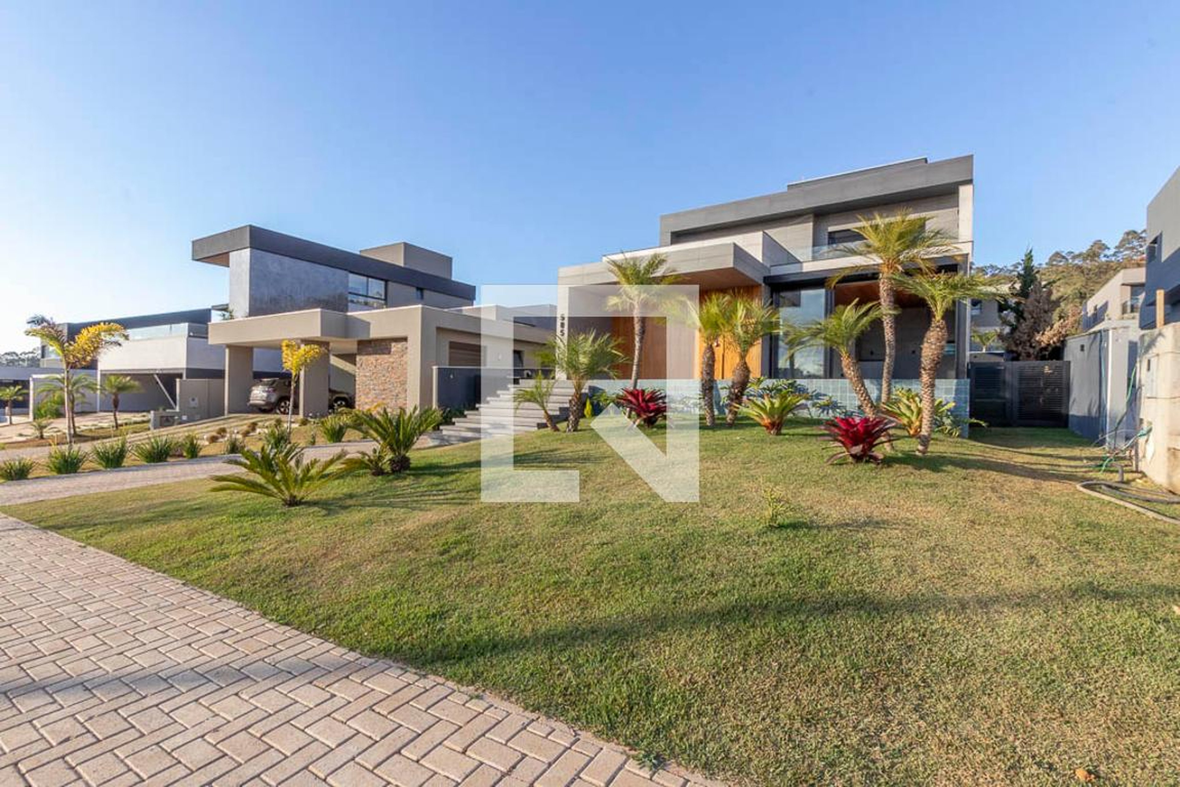 Fachada Condomínio em Alameda dos Rios, 505