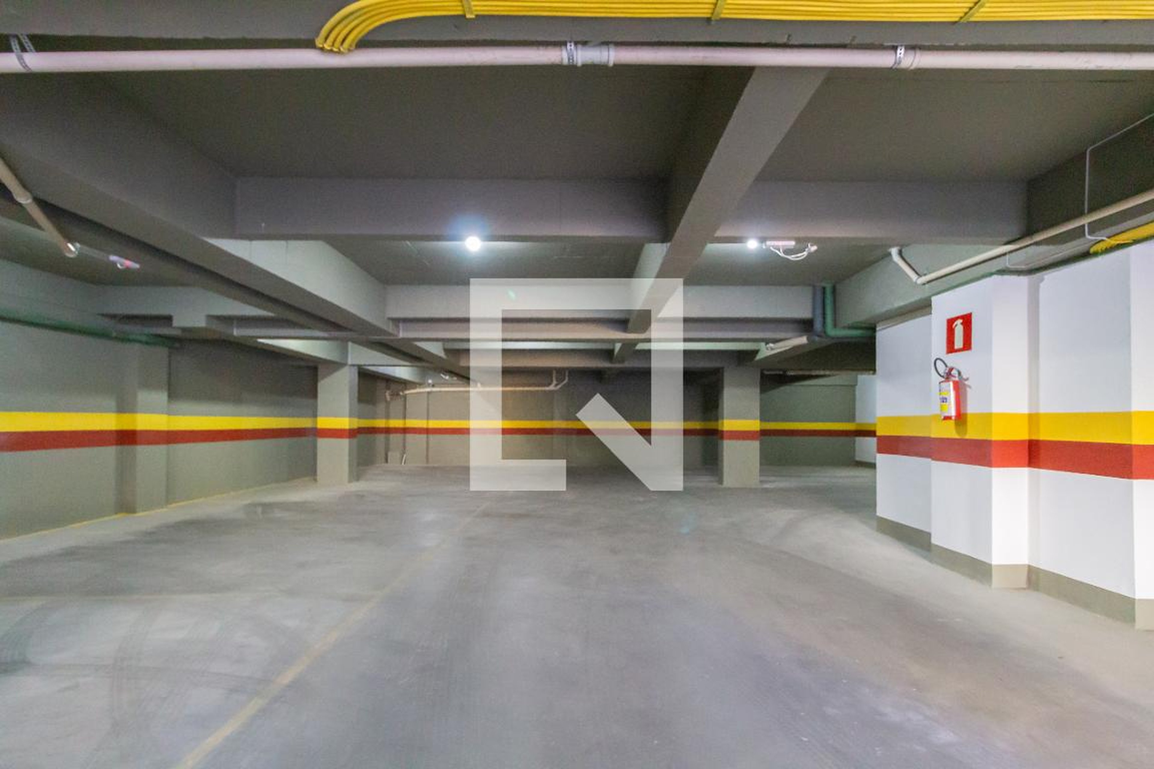 Estacionamento - Edifício do Residencial Júpiter