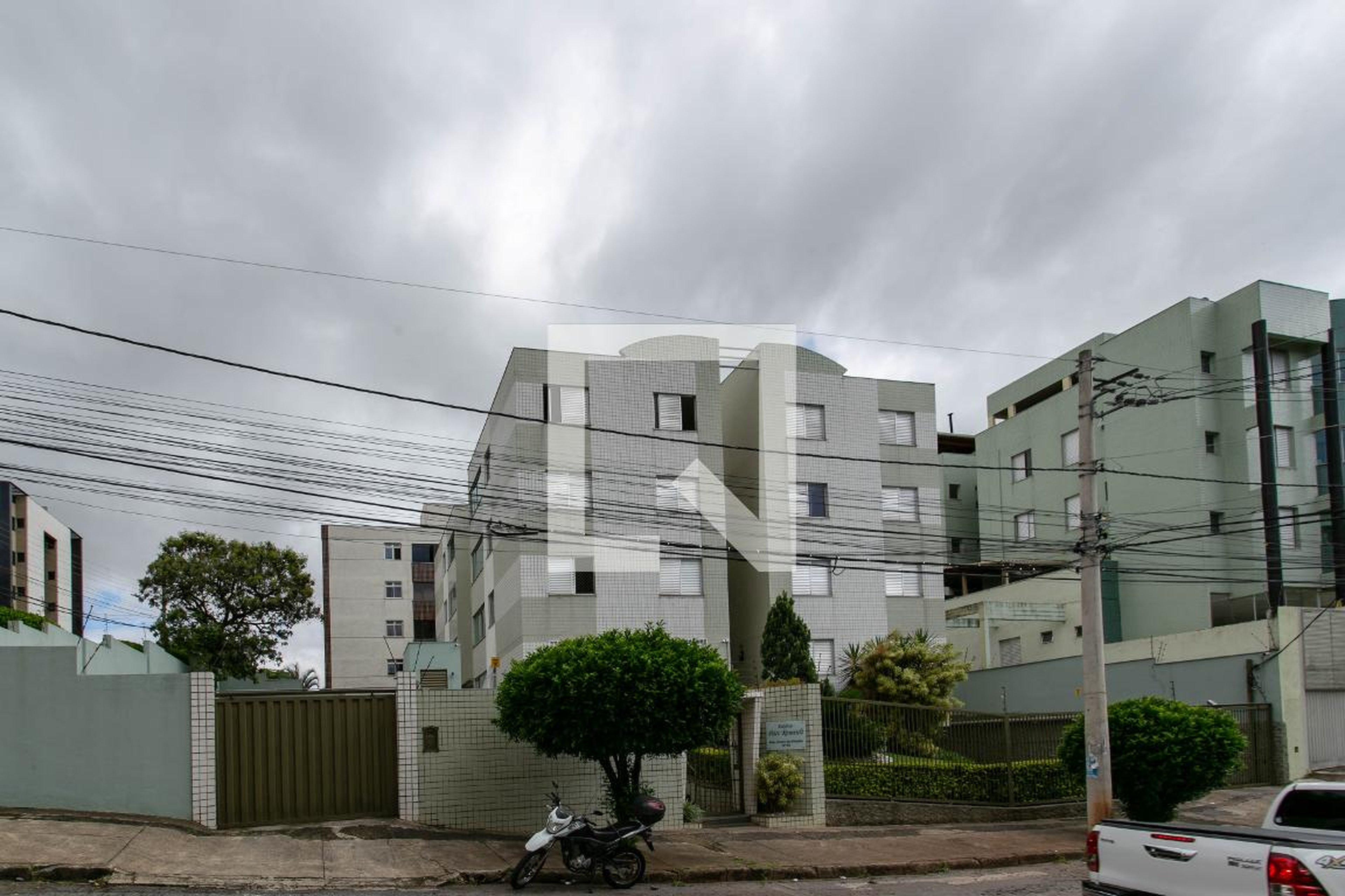 Fachada Condomínio Parc Renault