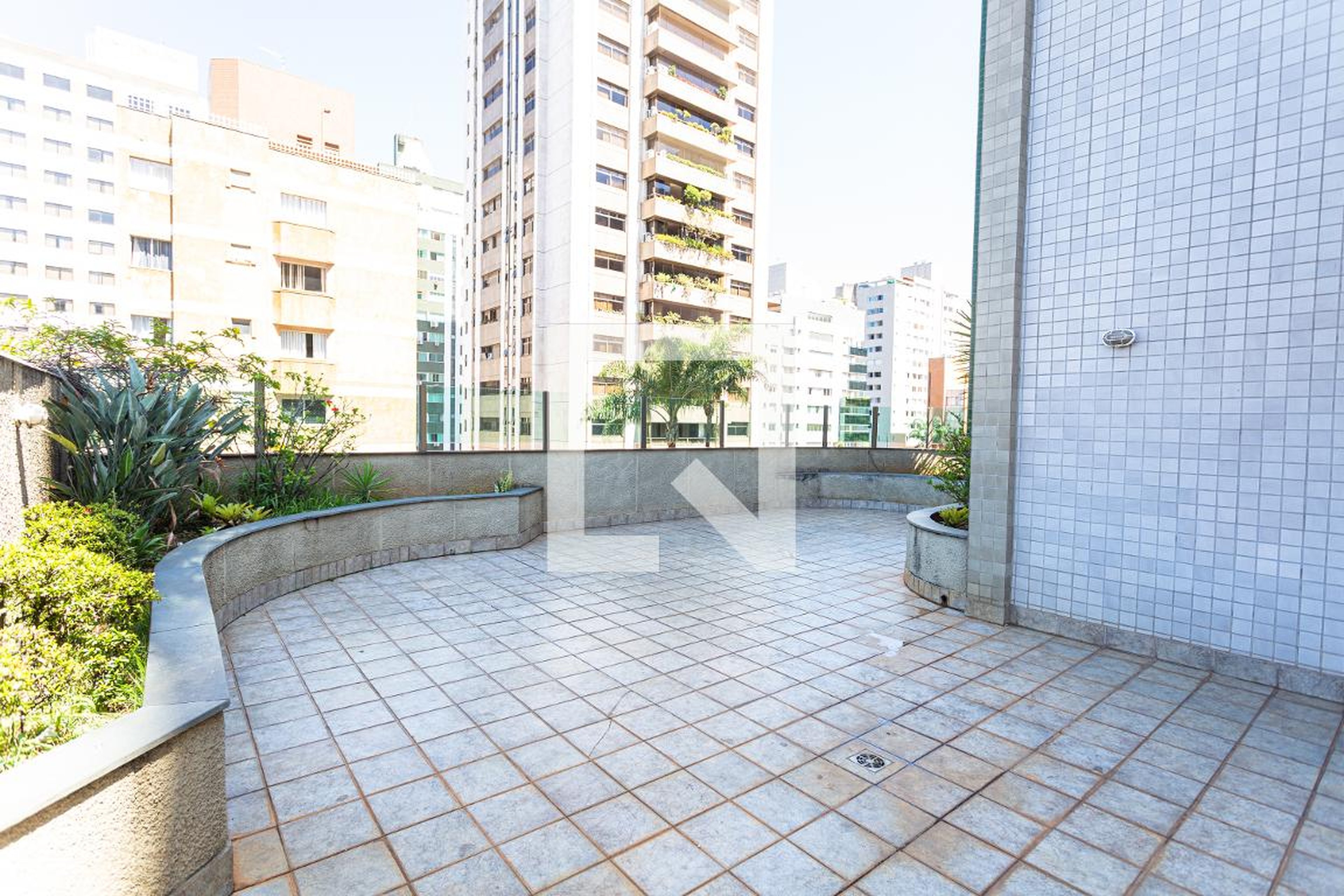 Área Comum - Edifício José de Almeida Ferreira