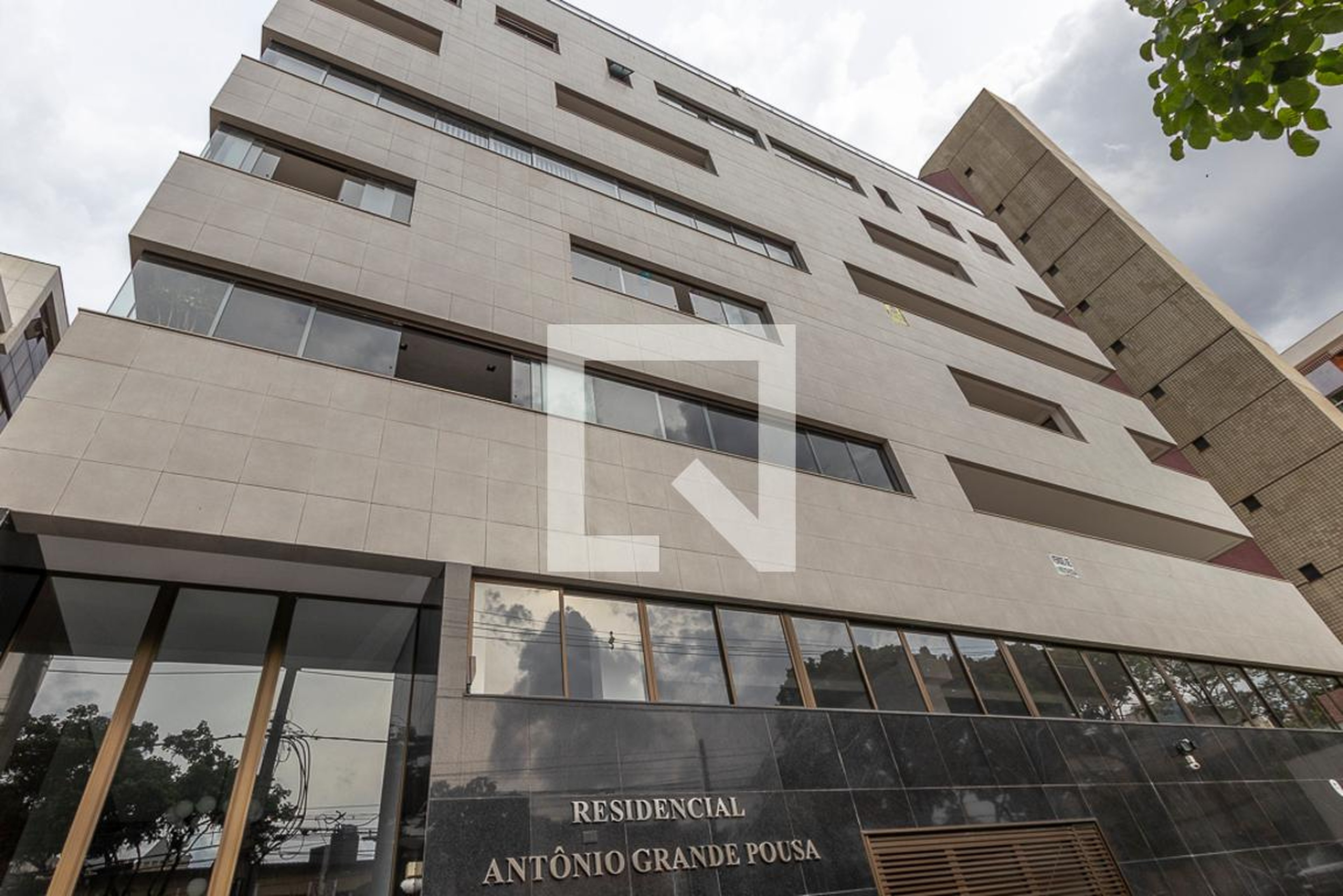 Fachada Condomínio Antônio Grande Pousa