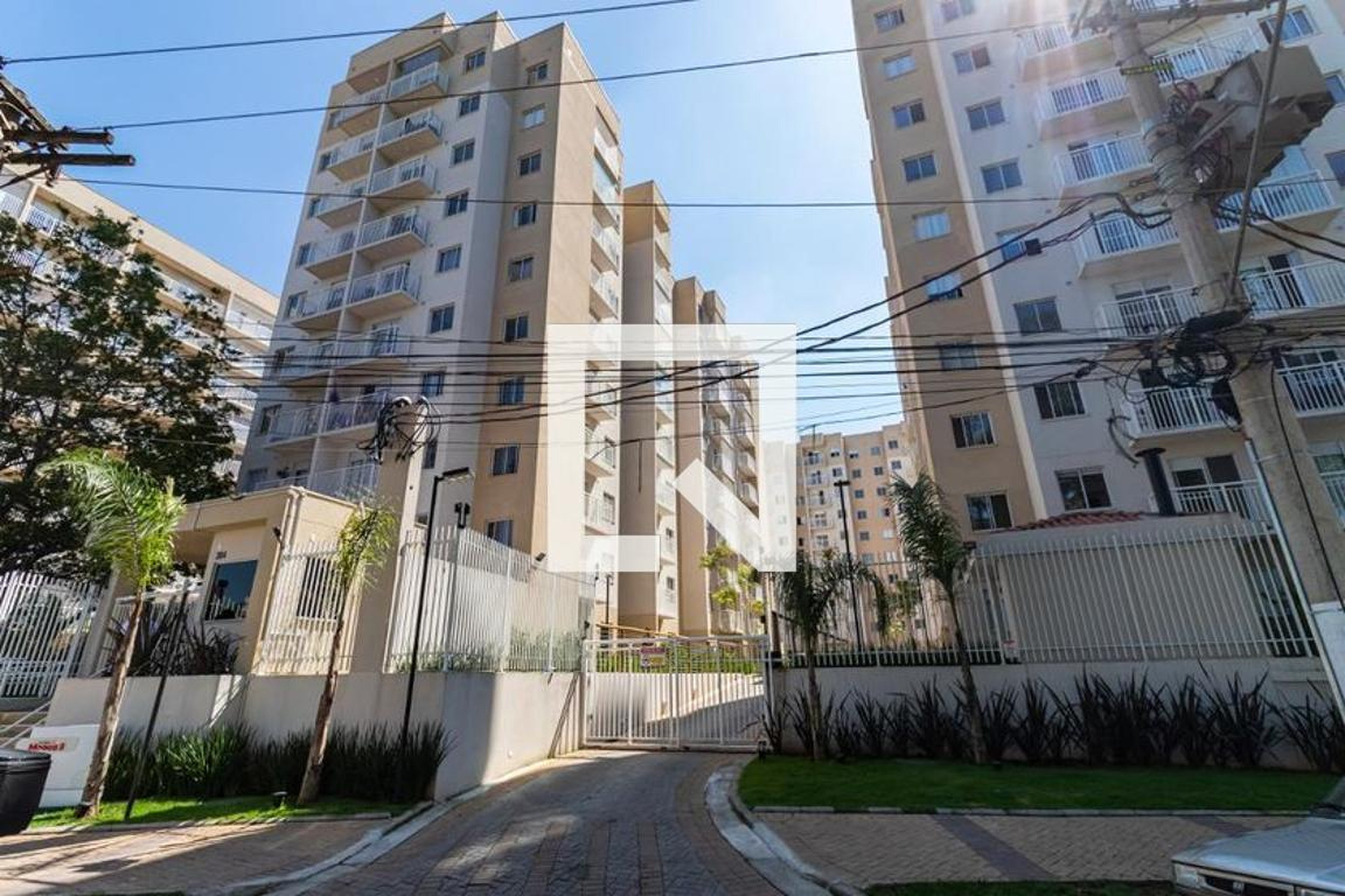 Fachada Condomínio em Praça Alberto Lion, 399