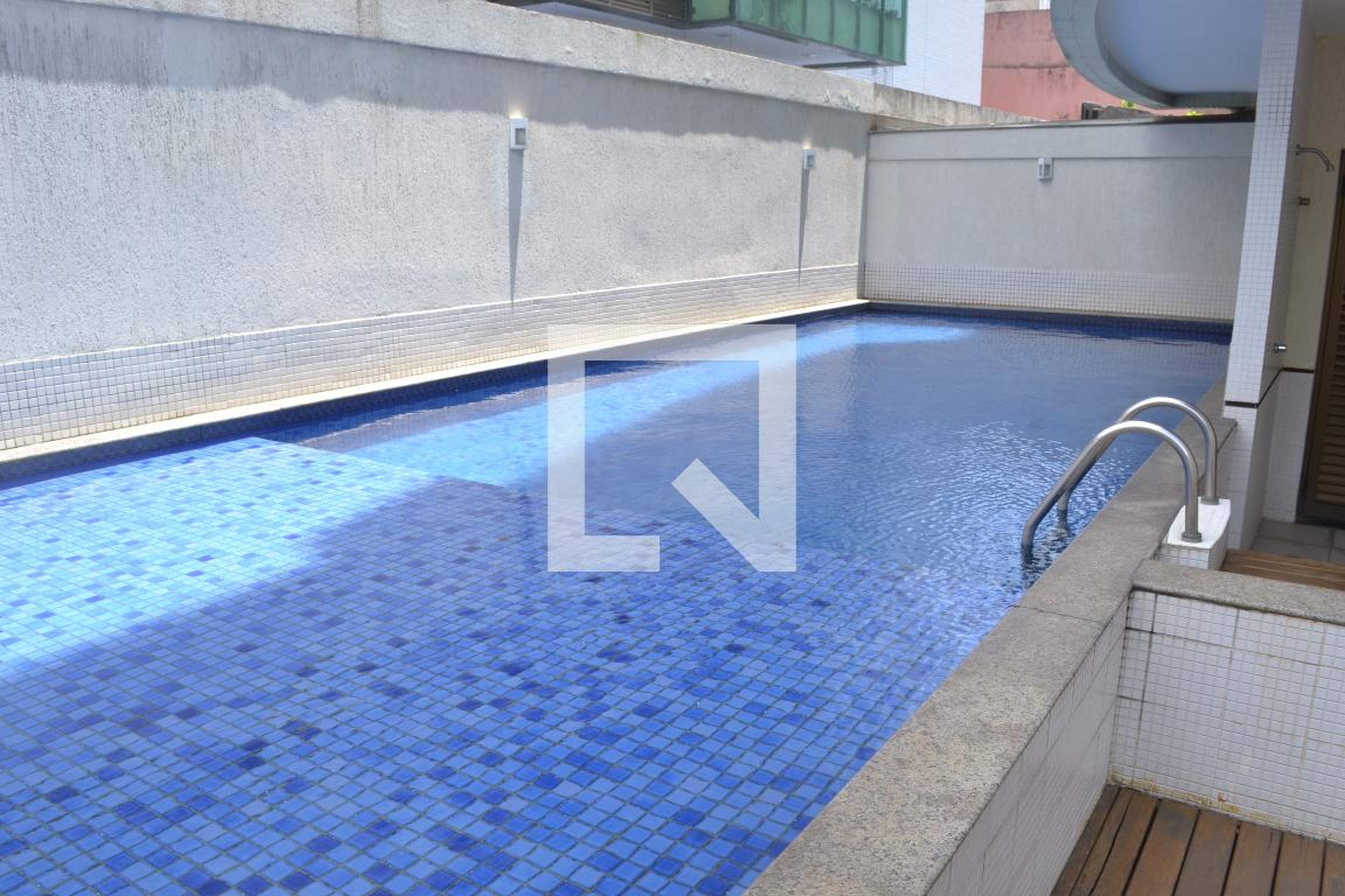 Piscina Adulto - Residencial Charitas