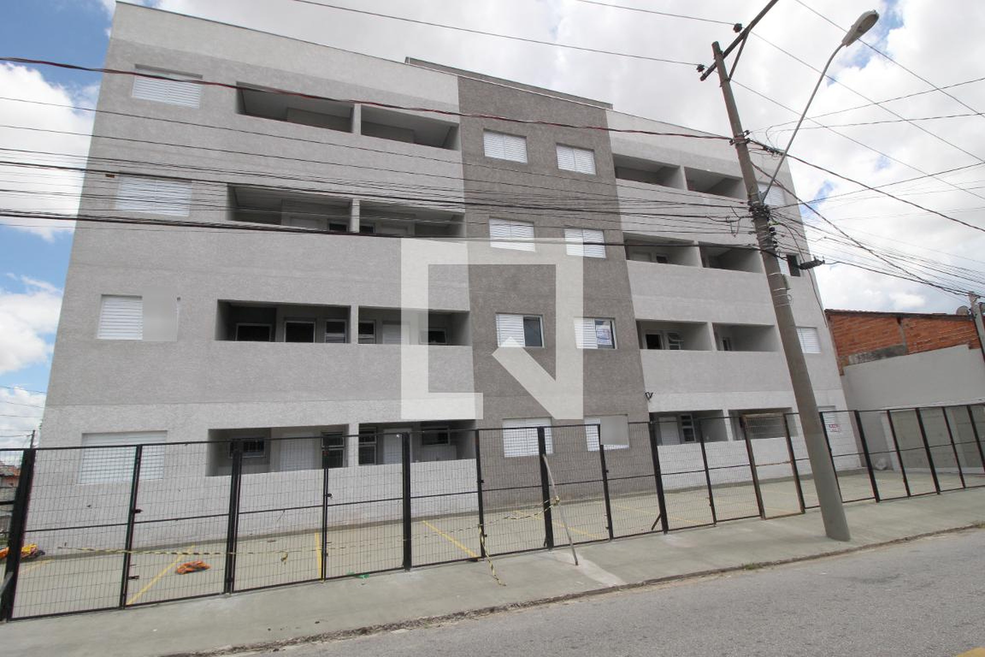 Fachada Condomínio Rever Residencial