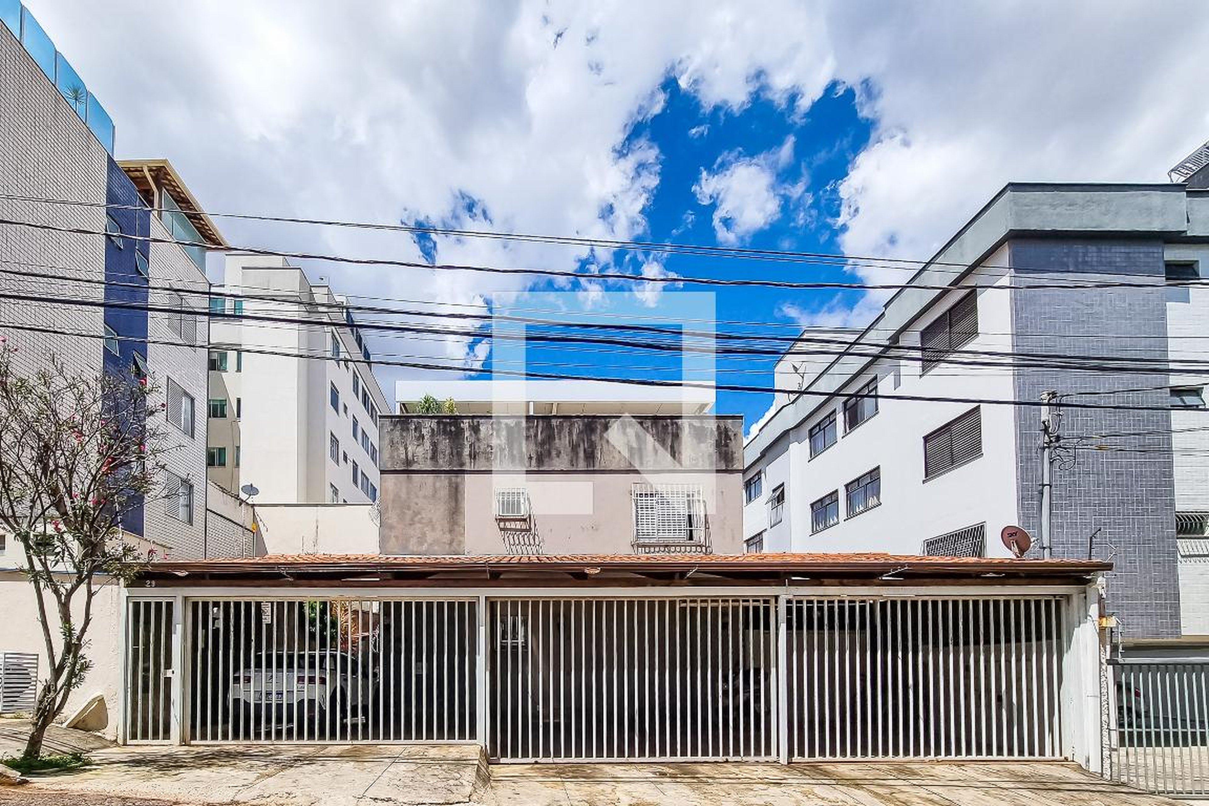 Fachada Condomínio San Juan