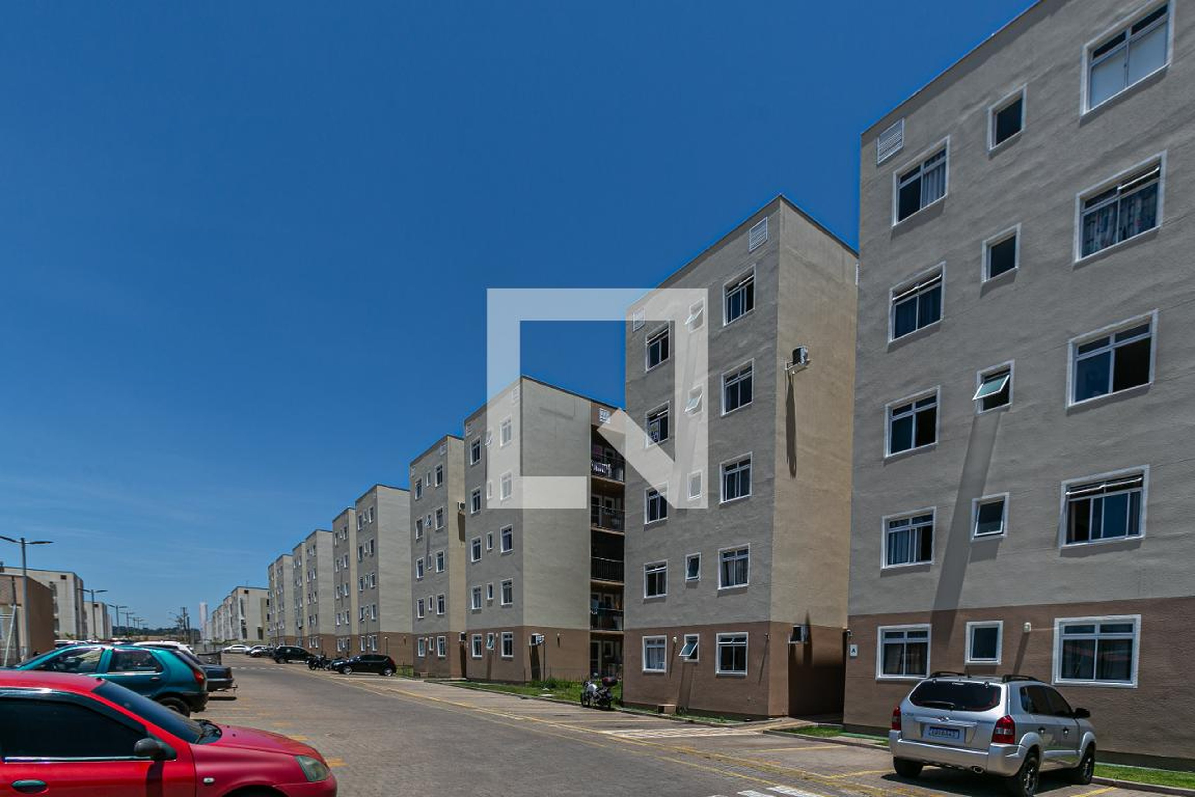 Fachada Condomínio em Rua Pontes de Miranda, 31