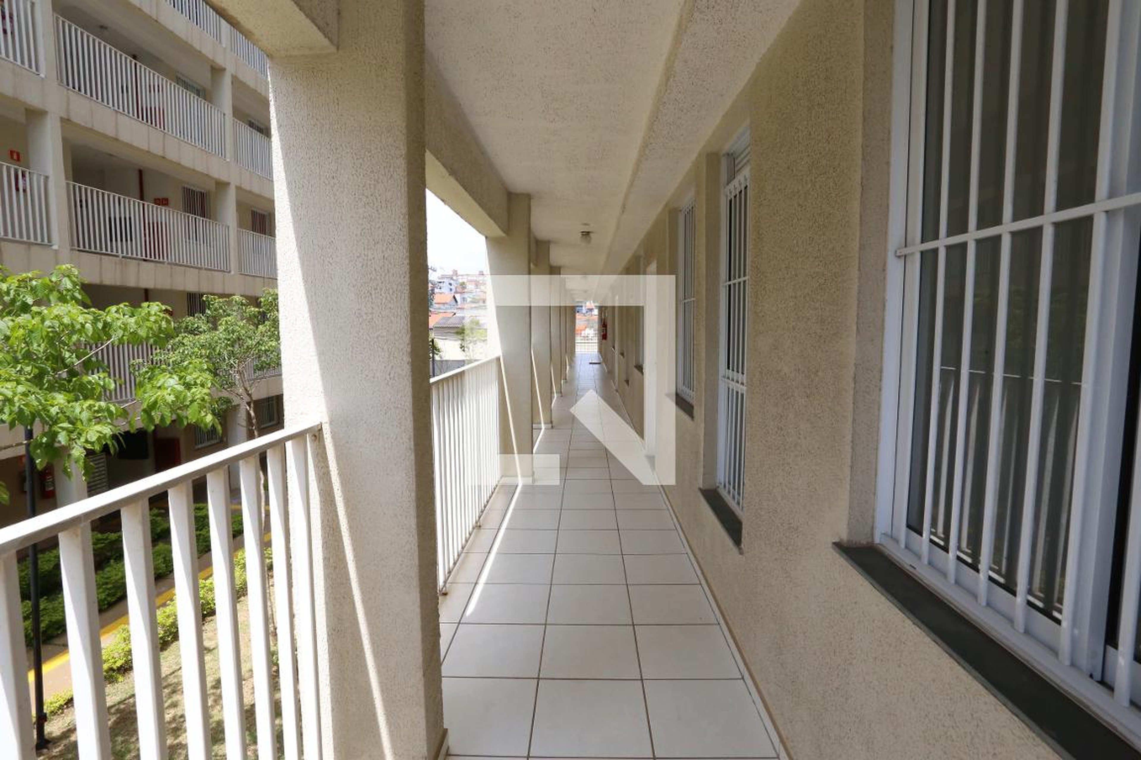 Hall de entrada - Residencial Campo das Pitangueiras