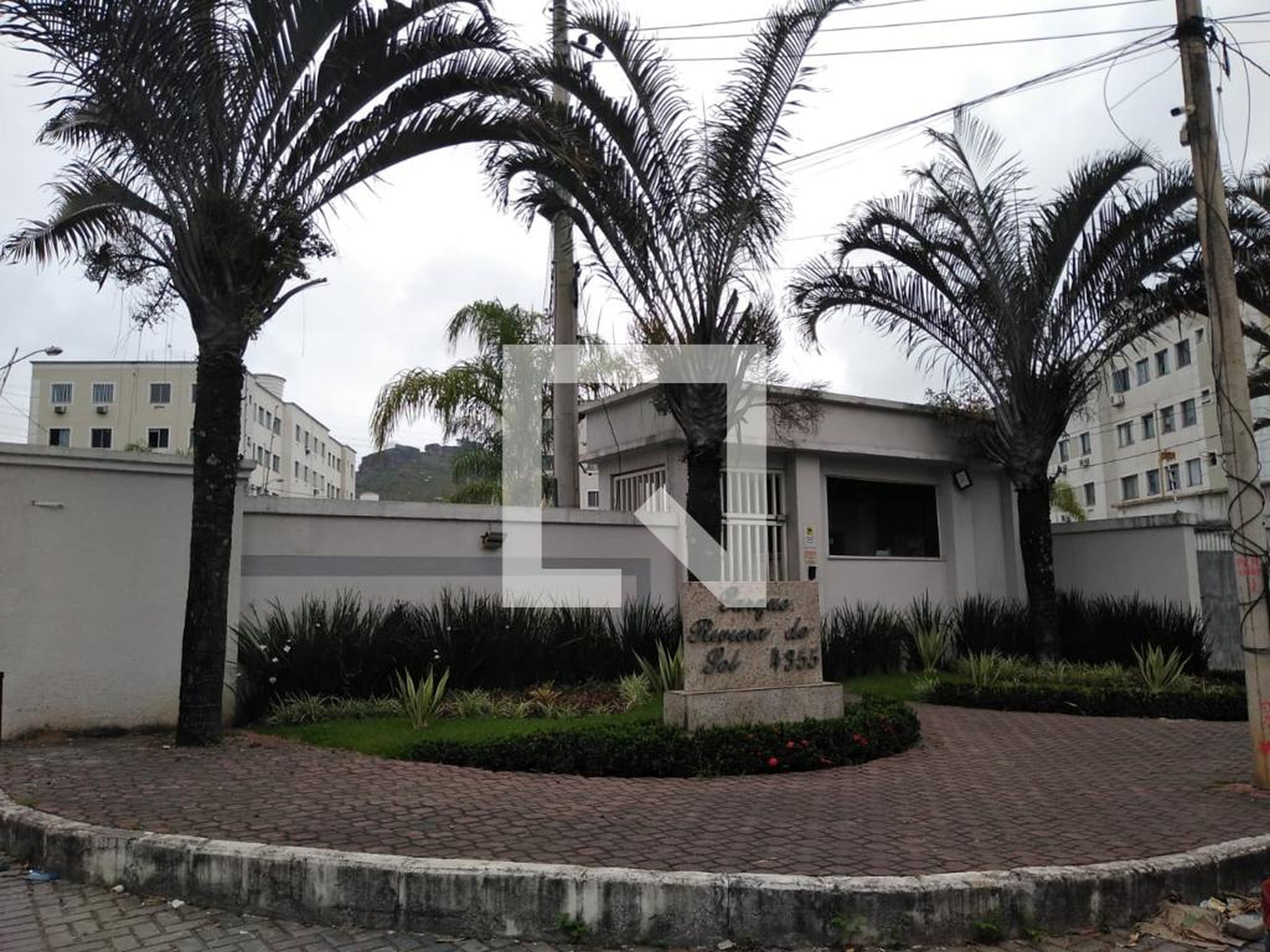 Fachada do Condomínio Condomínio em Estrada Rio São Paulo, 435