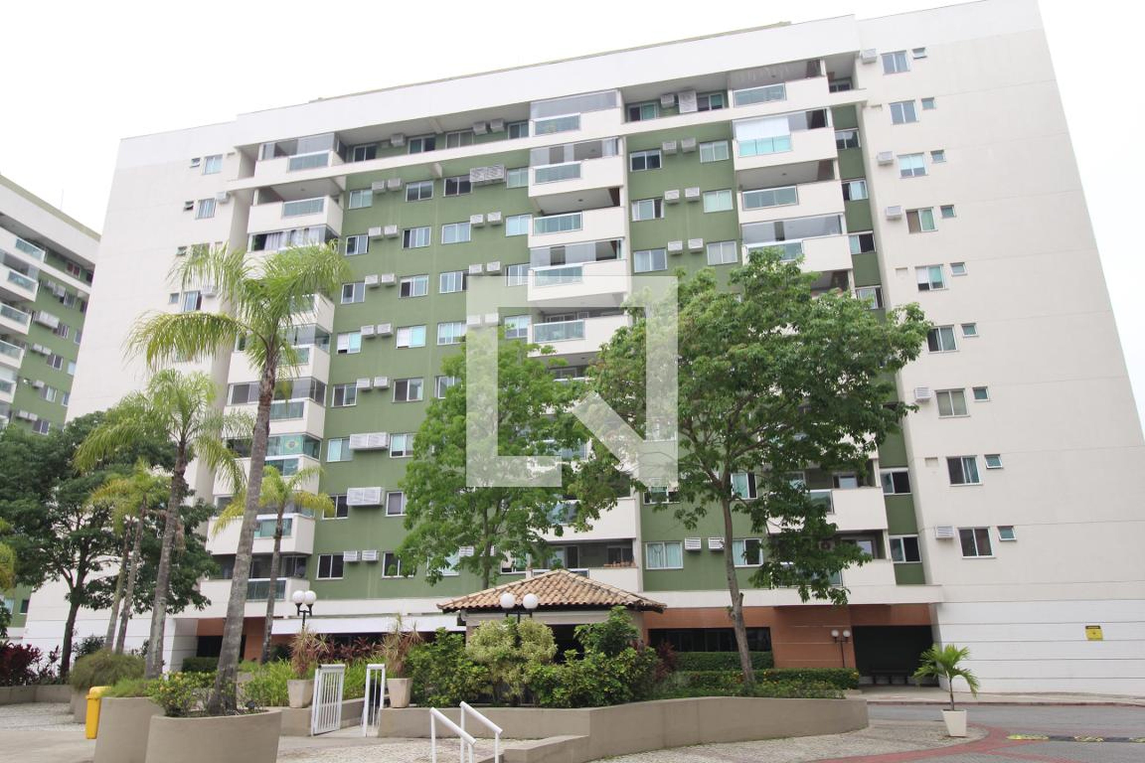 Fachada do Prédio Condomínio Barra Central Park