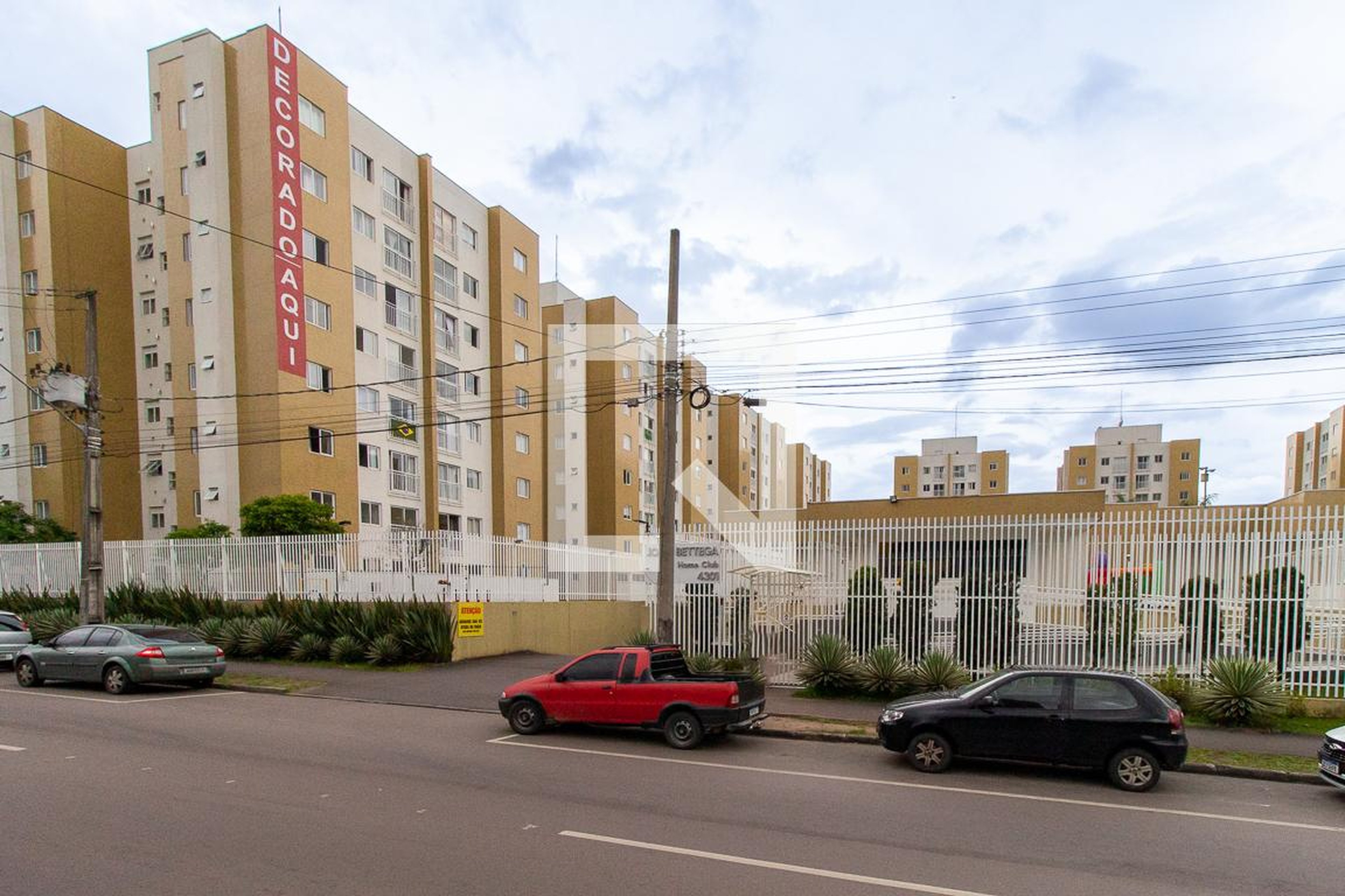 Fachada do Condomínio Condomínio João Bettega Home Club