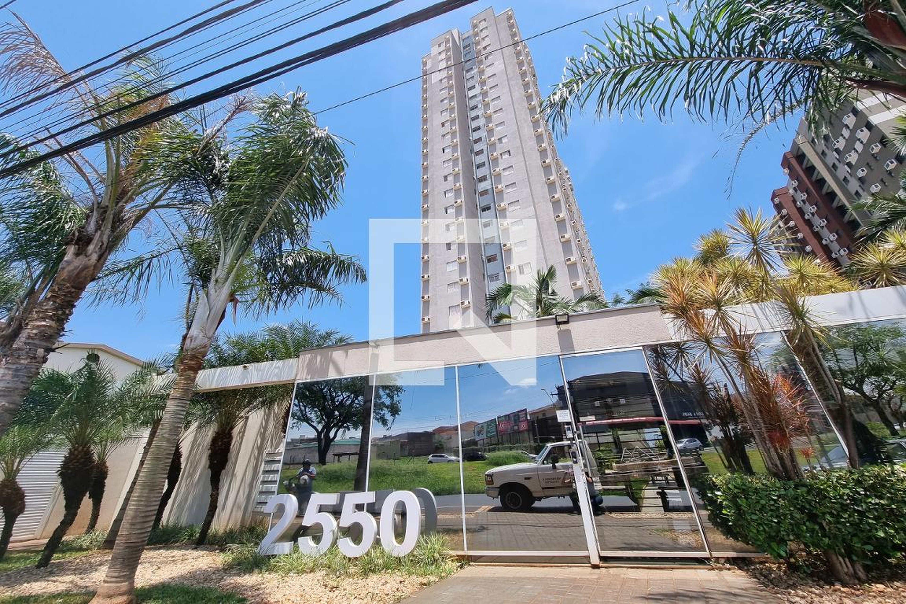 Fachada do Prédio Condomínio Ibiza Residence