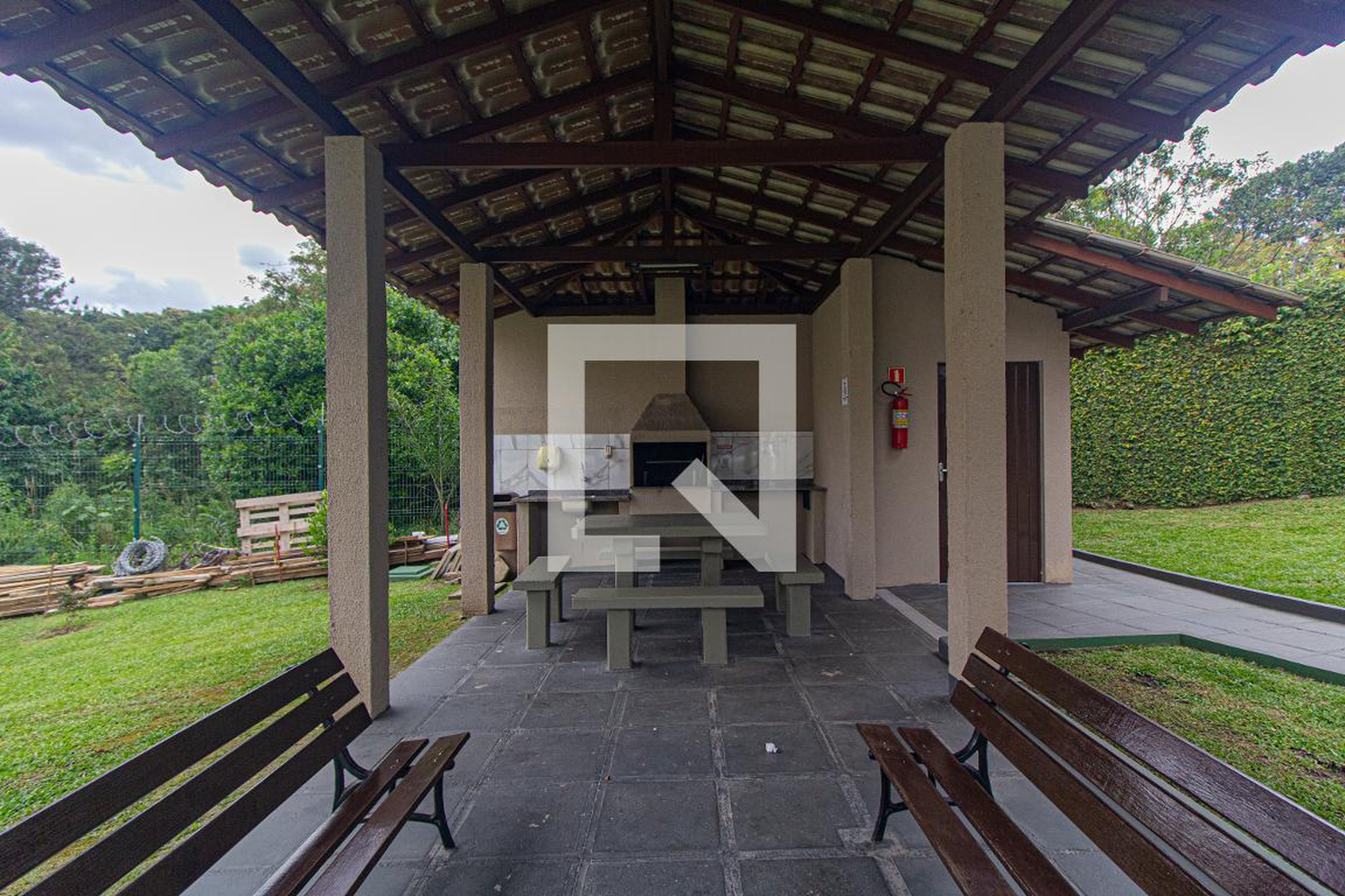 Churrasqueira - Residencial Village Trieste