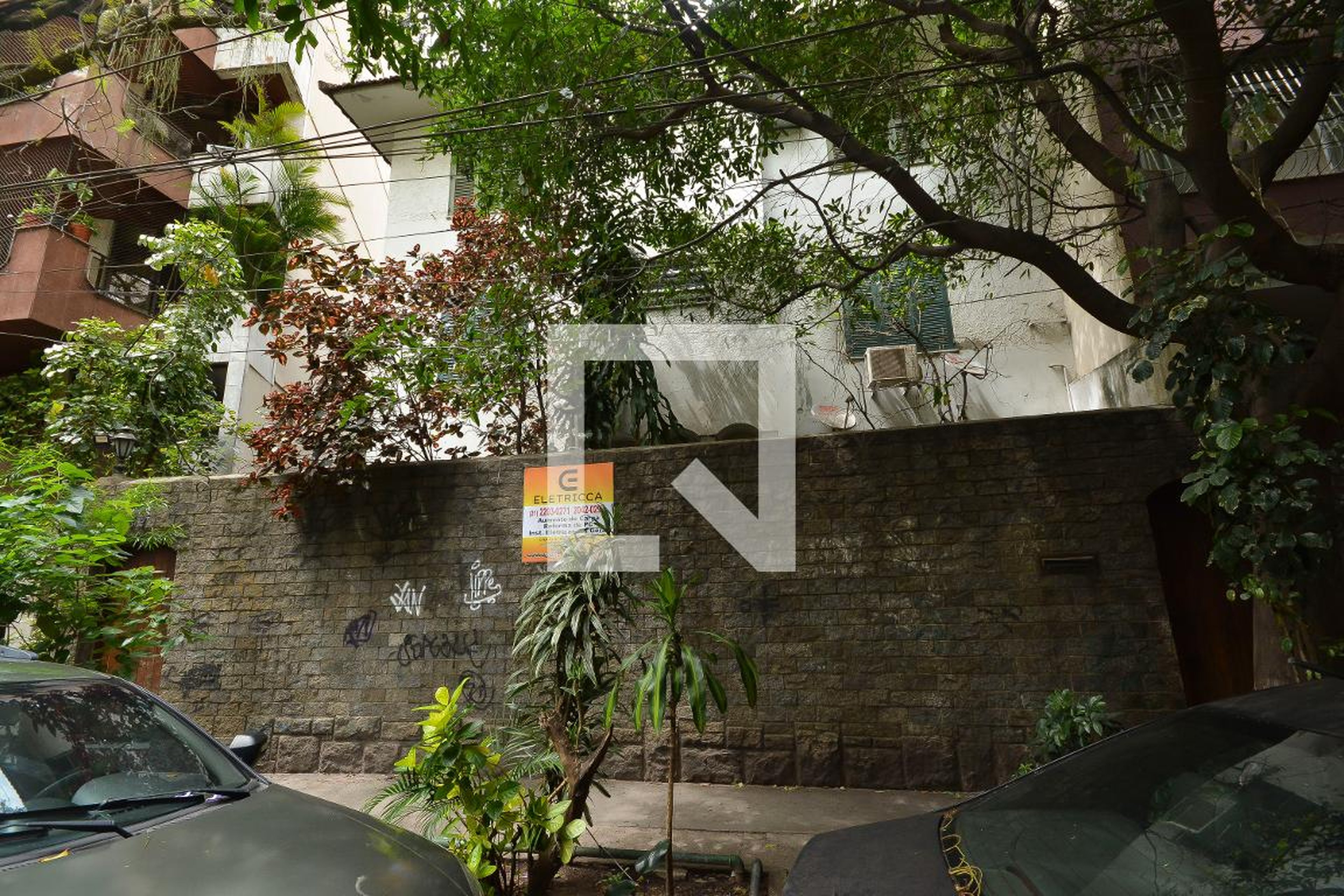 Fachada Edifício Alpestre