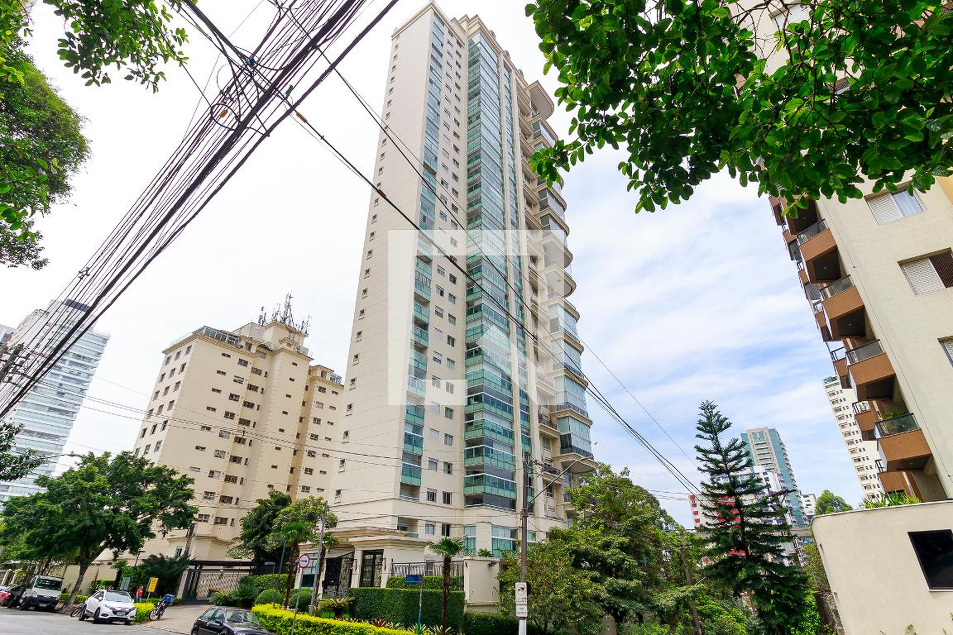 Fachada Condomínio Contemporâneo Campo Belo