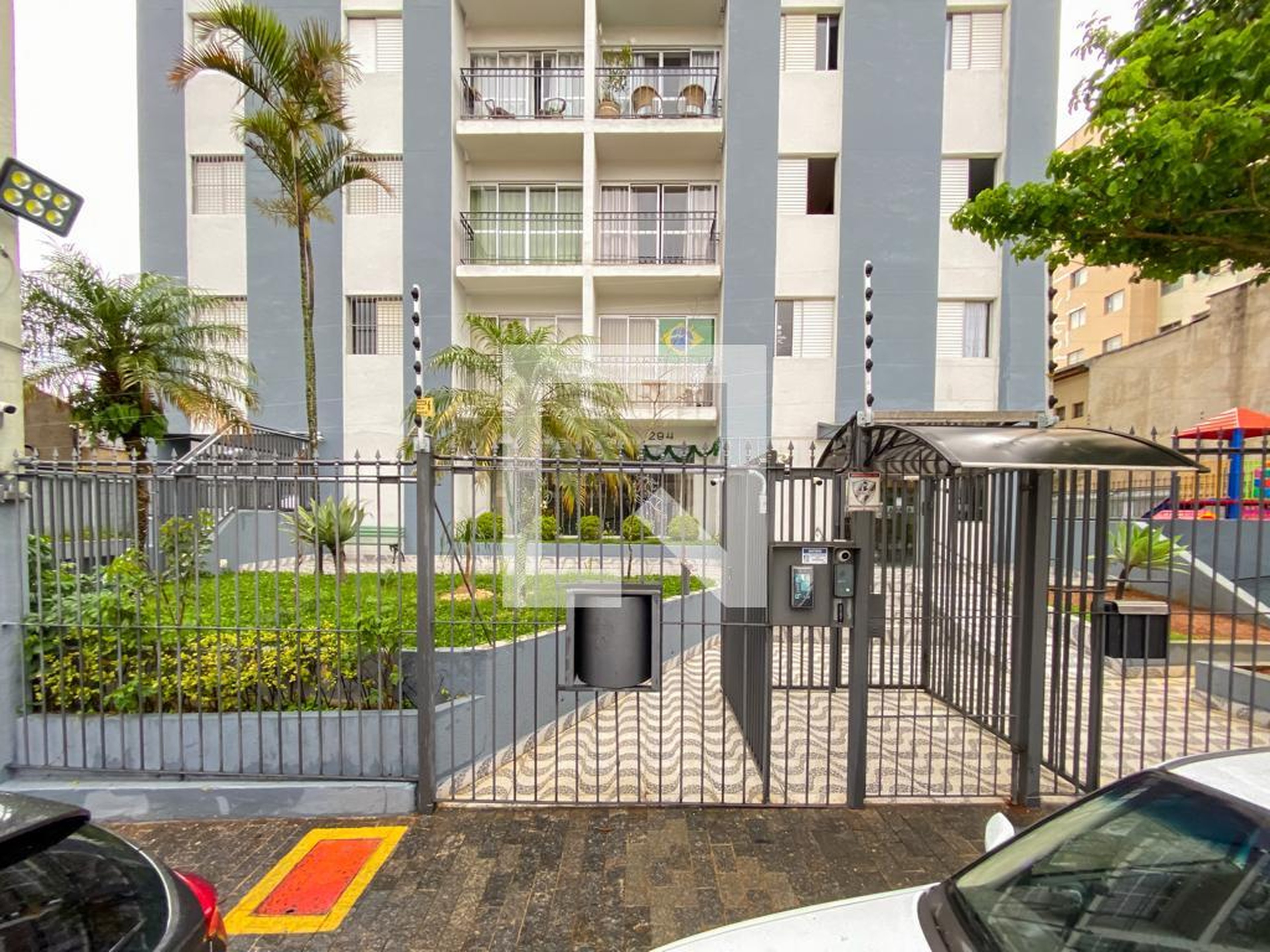 Fachada do Condomínio Condomínio em Avenida Paulista, 294