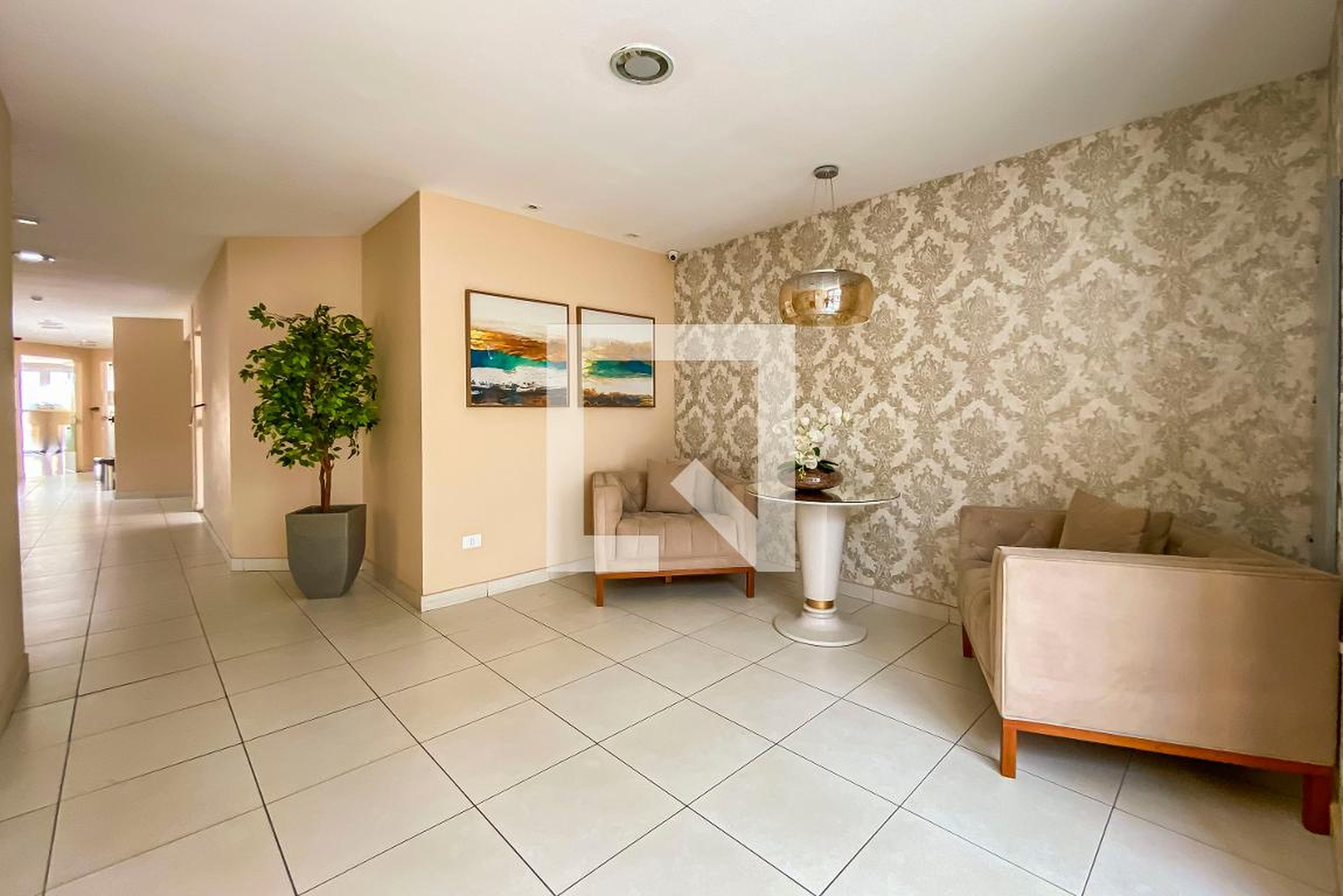 Hall de Entrada Condomínio em Rua Andradina, 226