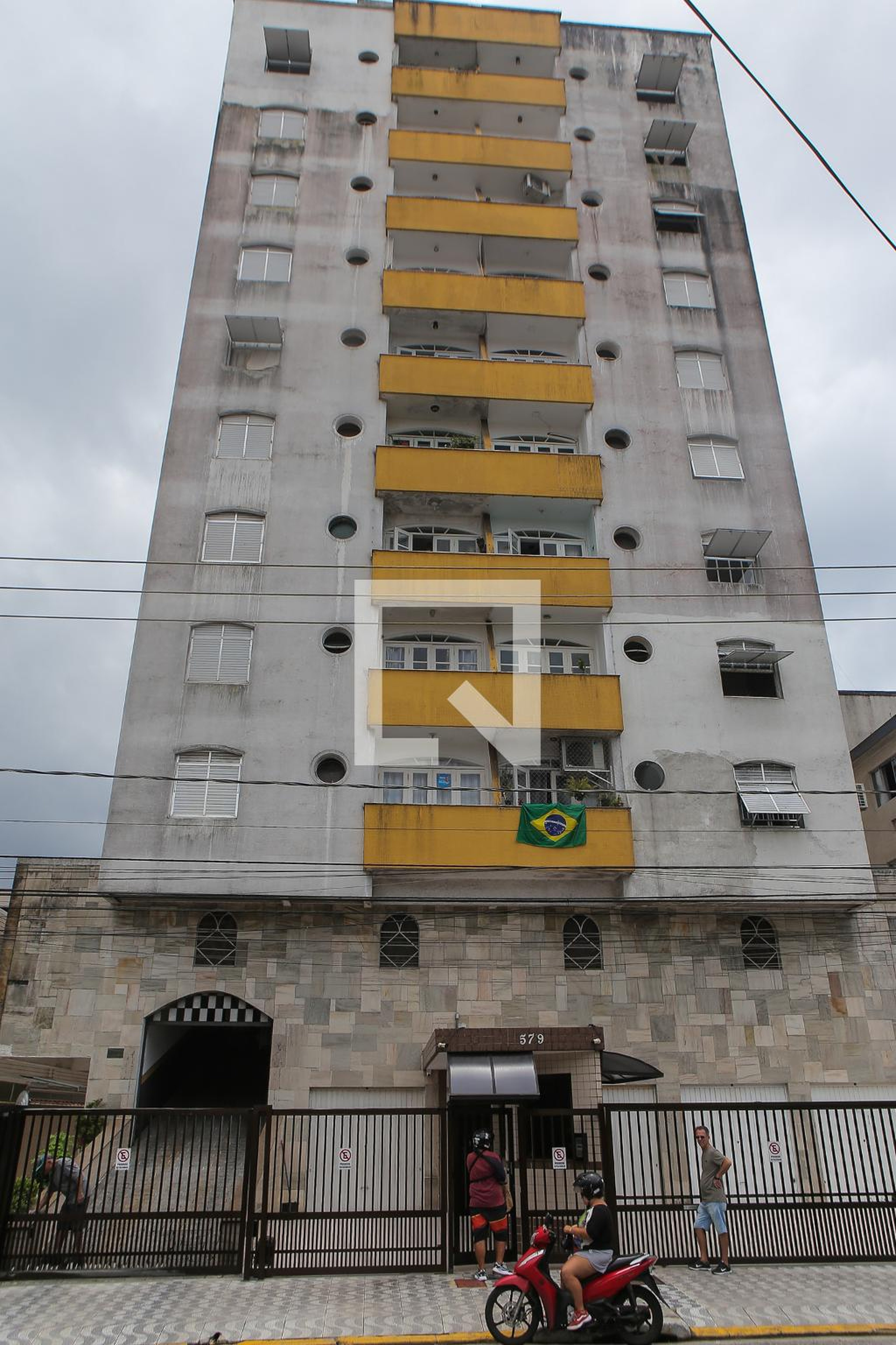 Fachada Condomínio Alphaville