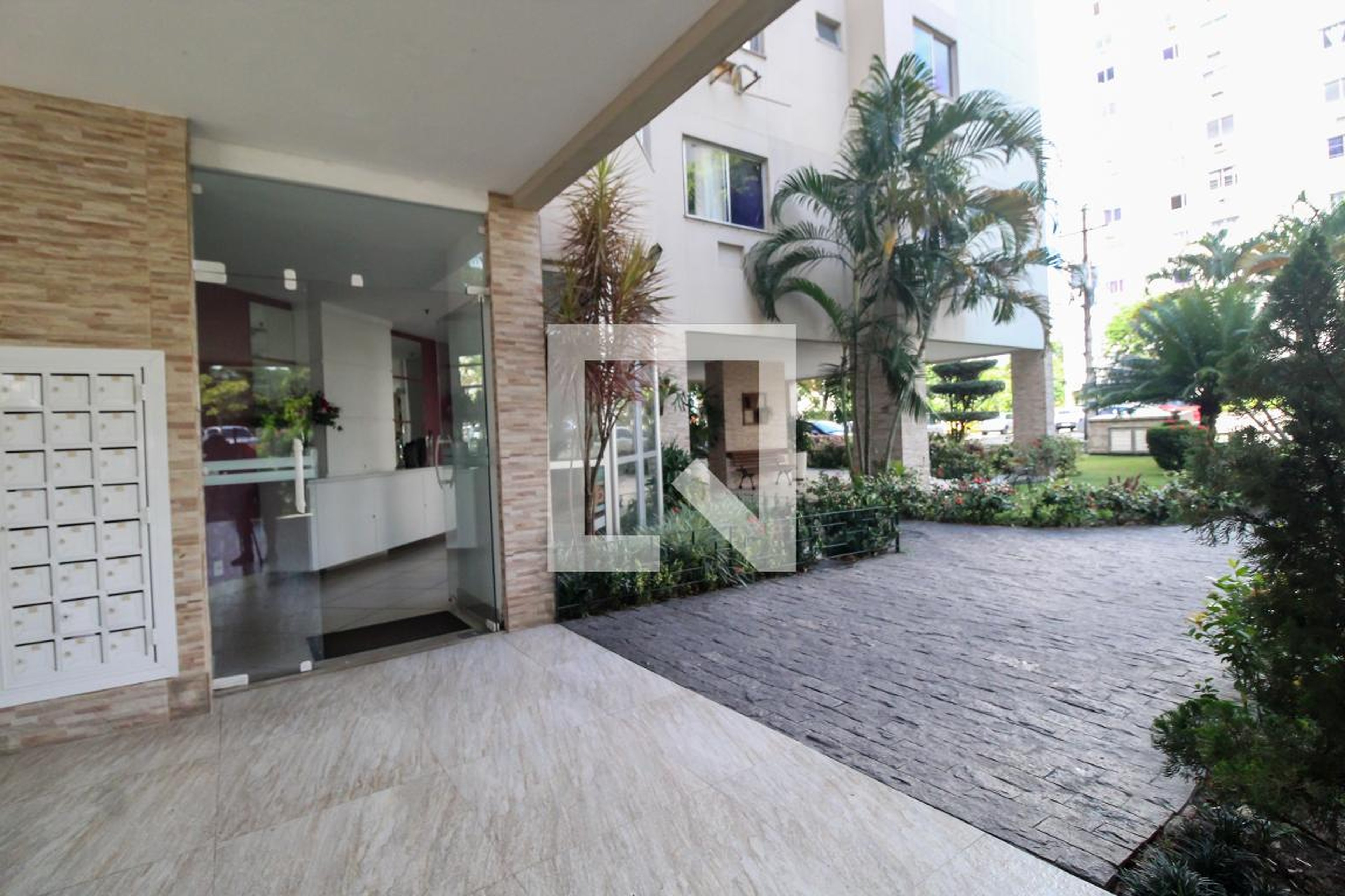 Entrada do Prédio - Residencias do Bosque