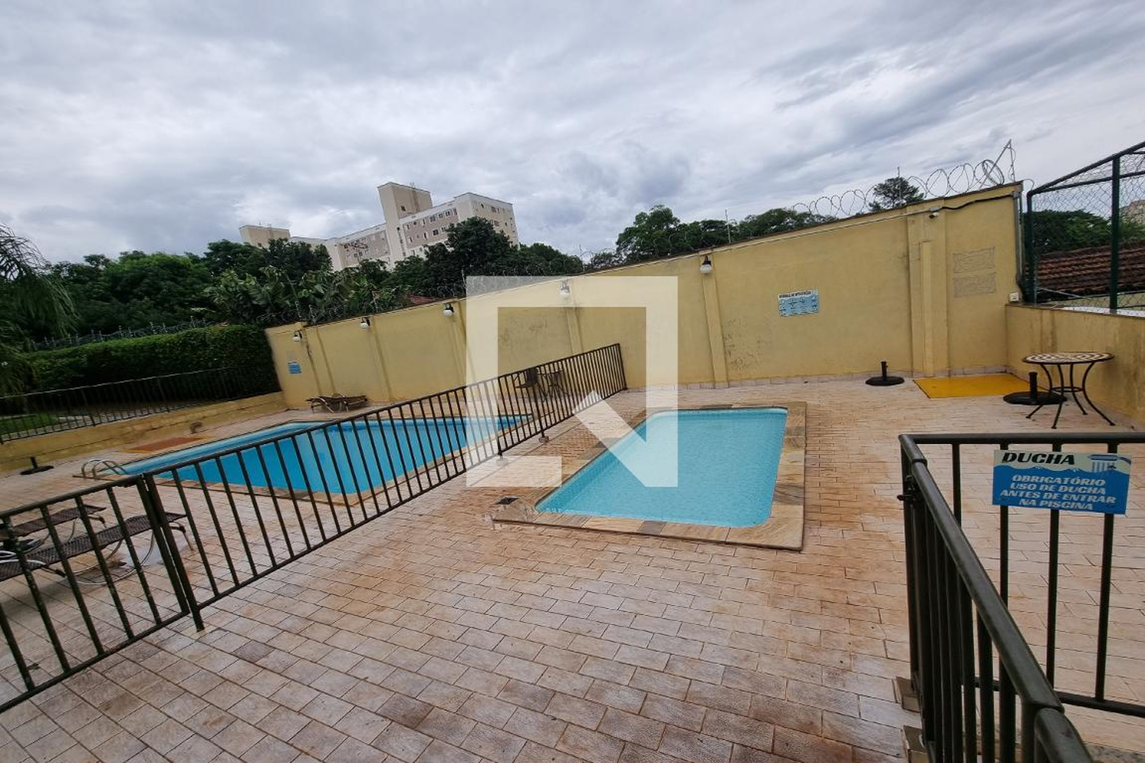 Área da Piscina - Spazio Robespierre