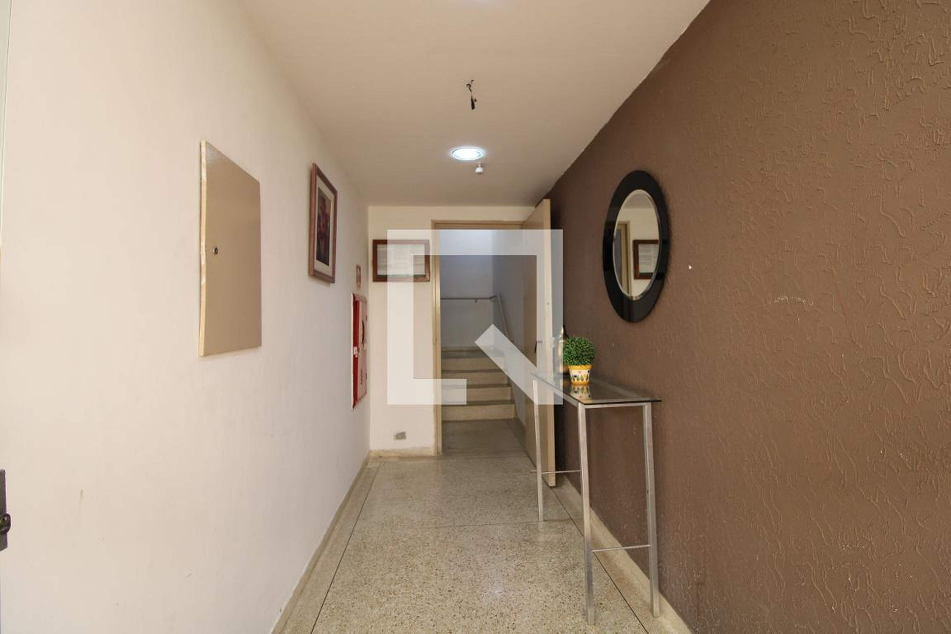 Hall - Tatiana, I.Cristina e Celina