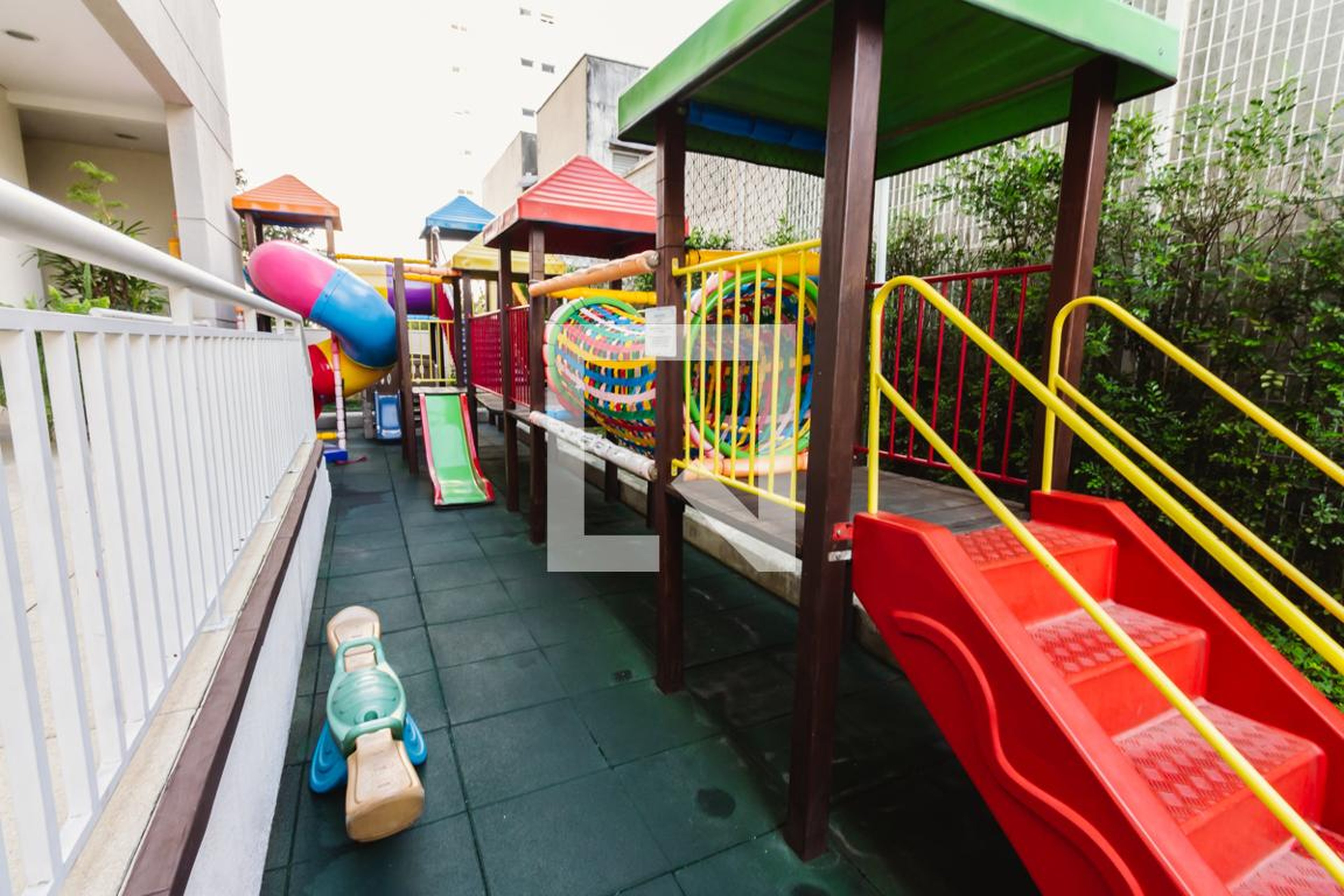 Playground - Good Life Vila Romana